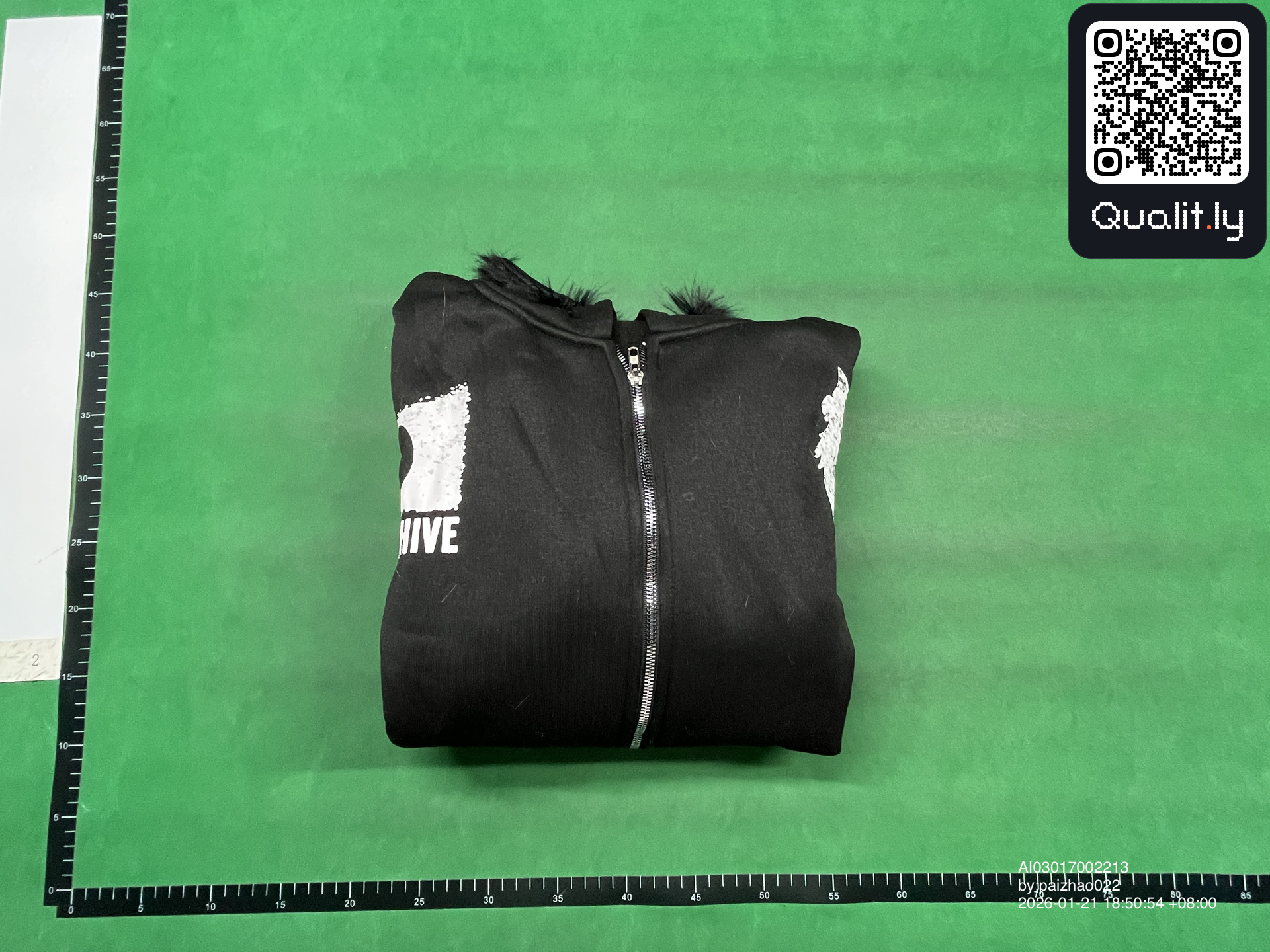 Sweatshirt — QC-Foto 1 von 4
