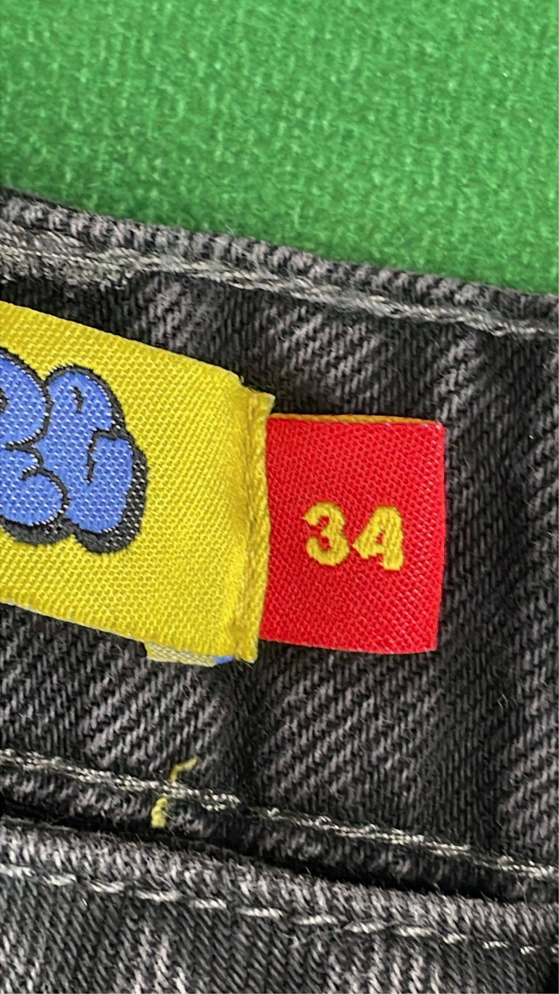 Jeans — QC-foto 1 av 46