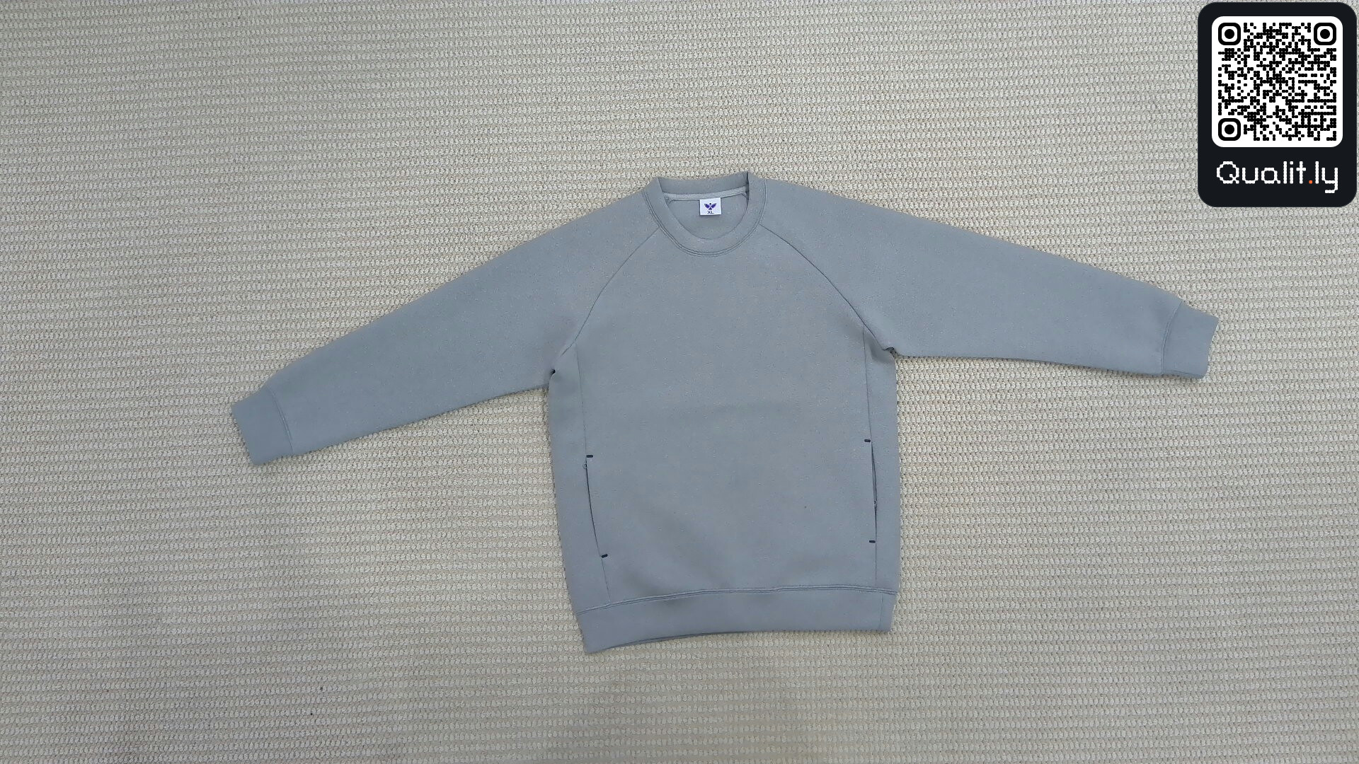 Sweatshirt QC photo 2 of 10