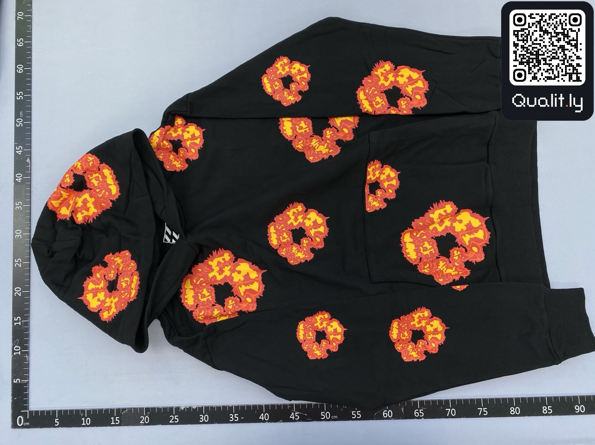 Hoodie — QC-foto 2 van 34