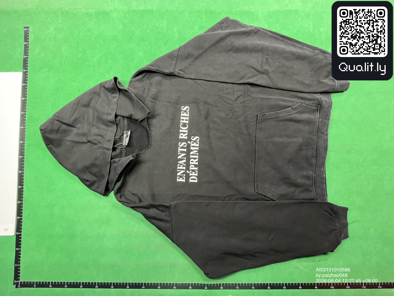 Bluza z kapturem — zdjęcie QC 3 z 4