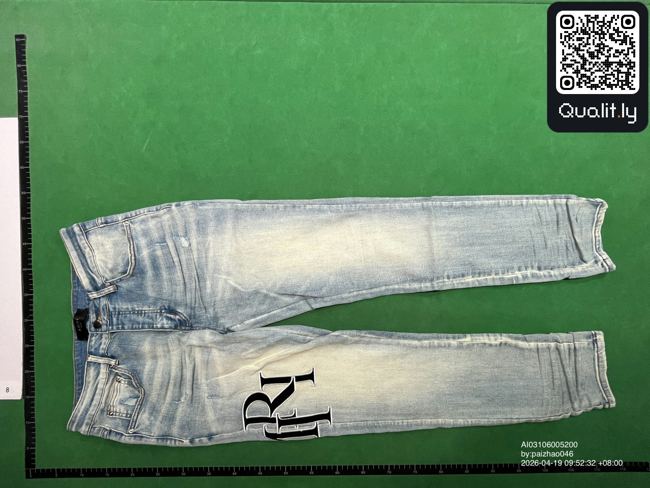 Jeans QC photo 3 of 48