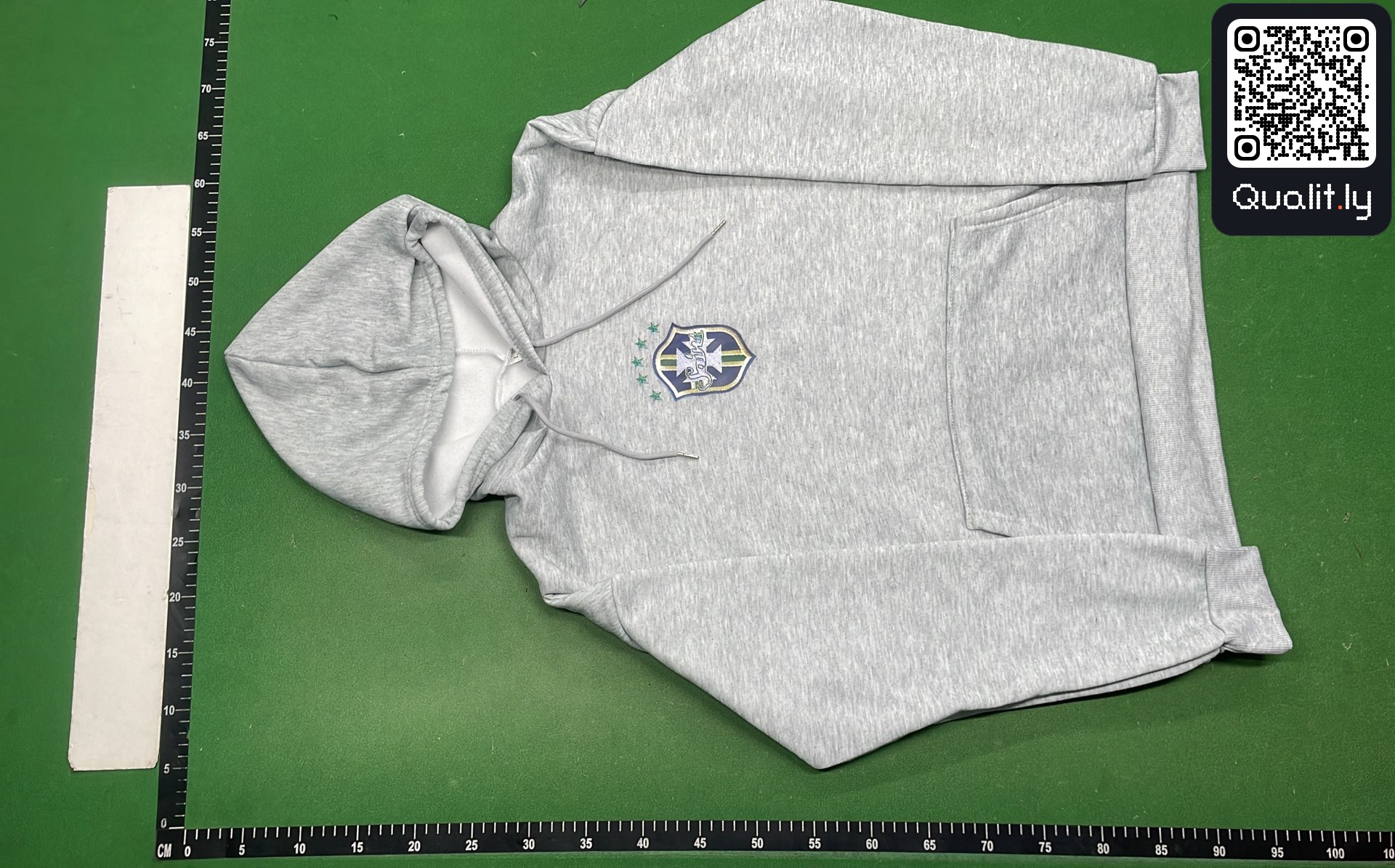 Camisola com capuz — foto QC 2 de 75