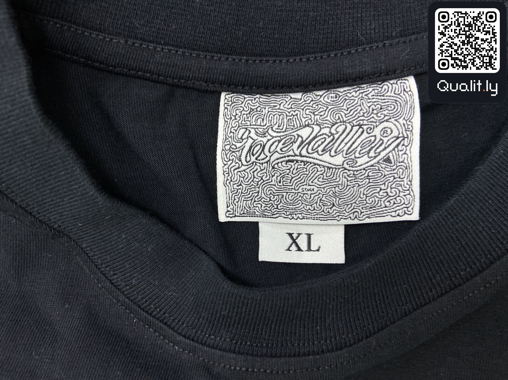 T-shirt QC photo 1 of 107
