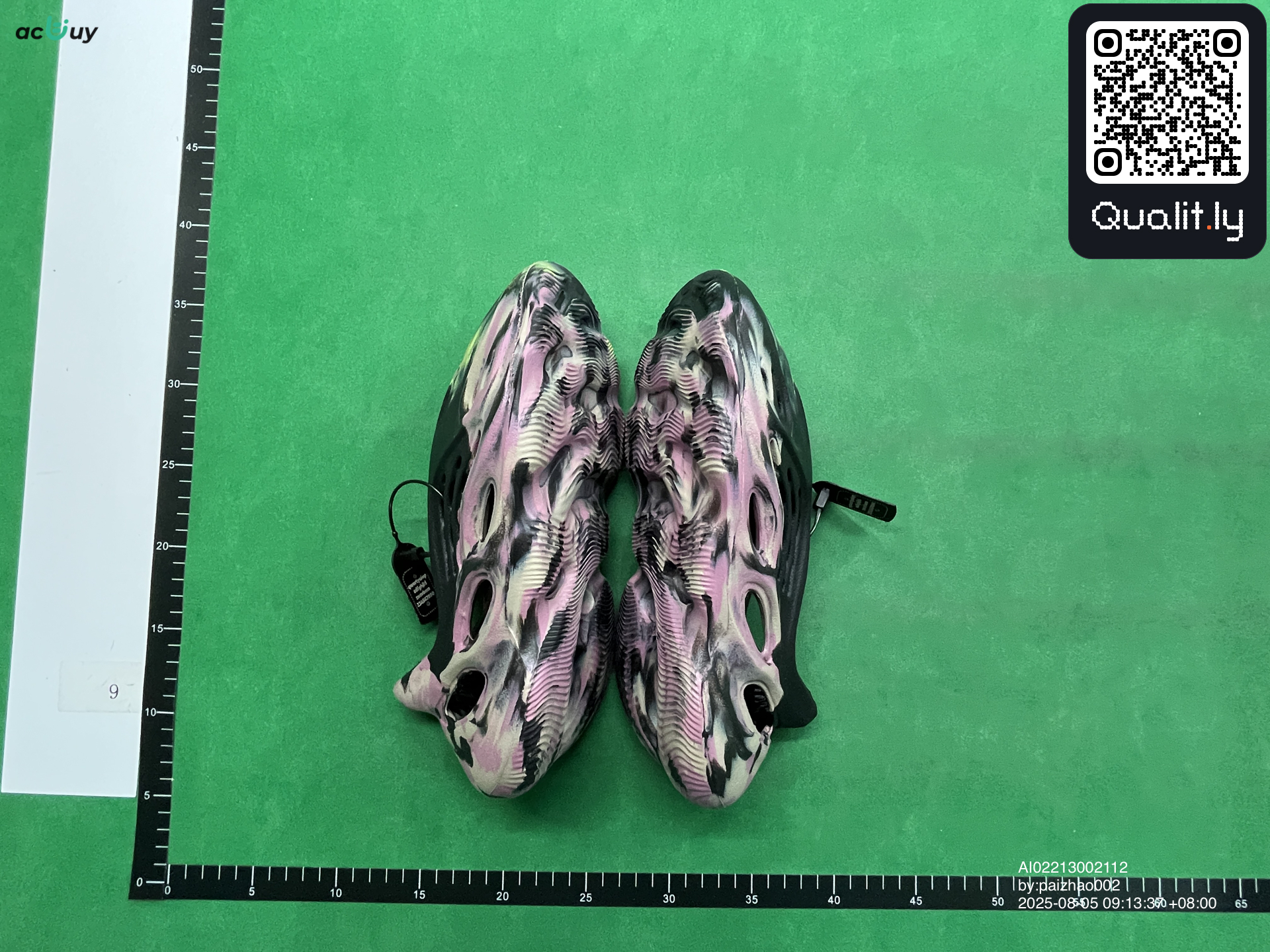 球鞋 QC 照片 2 / 37
