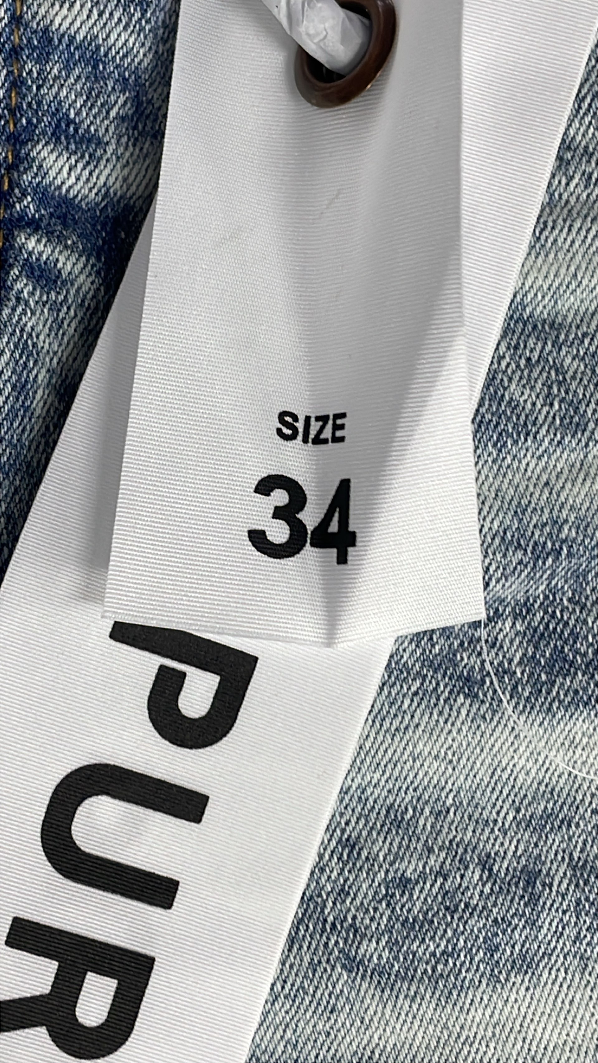 Jeans QC photo 1 of 20