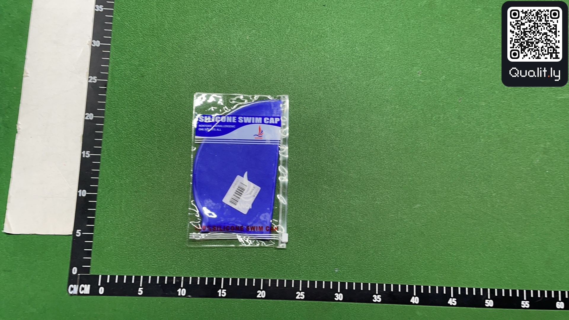 Pet — QC-foto 3 van 3