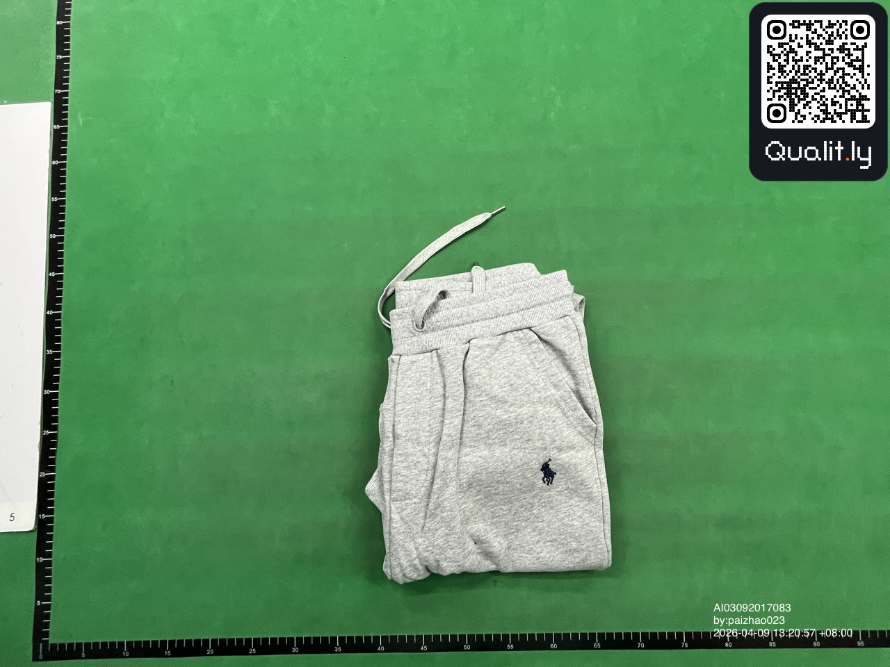 Hoodie QC photo 1 of 66