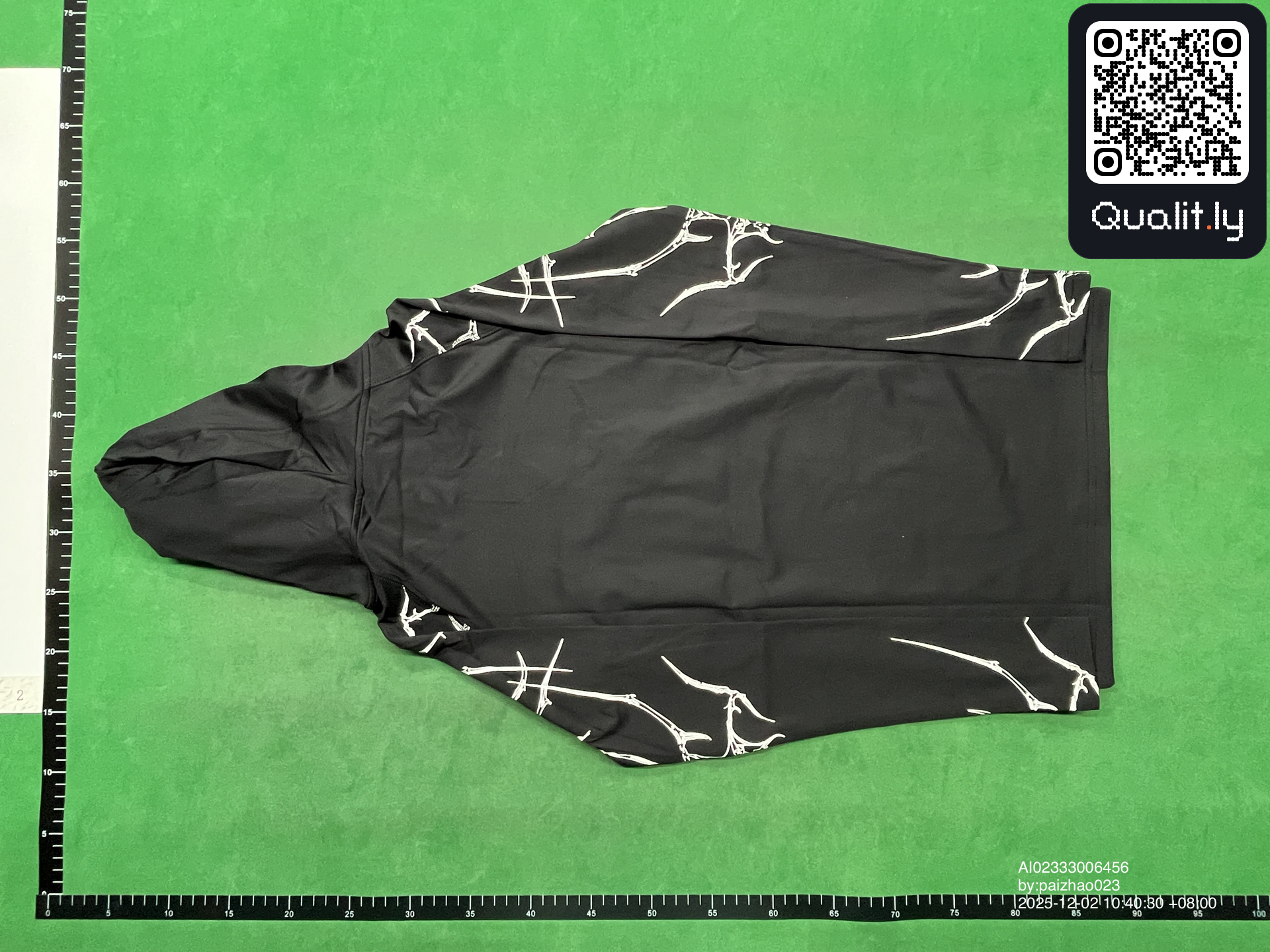 Hoodie — QC-foto 2 av 12