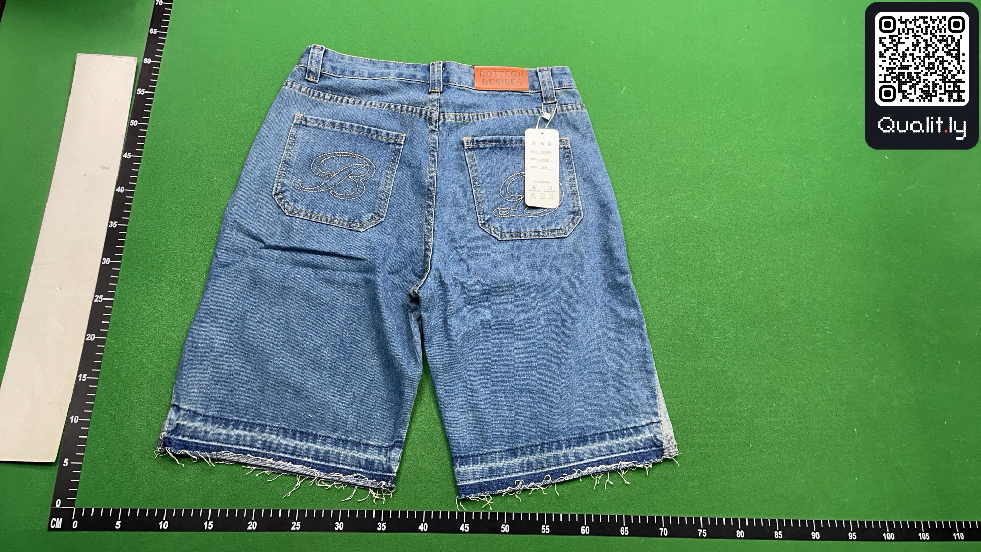 Jeans QC photo 3 of 8