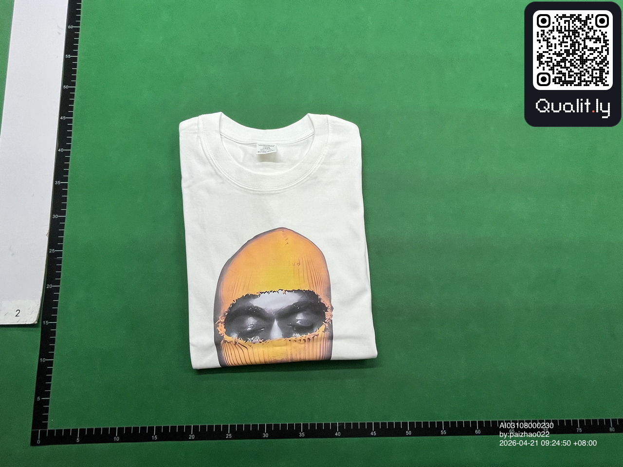 T-shirt — photo QC 2 sur 10
