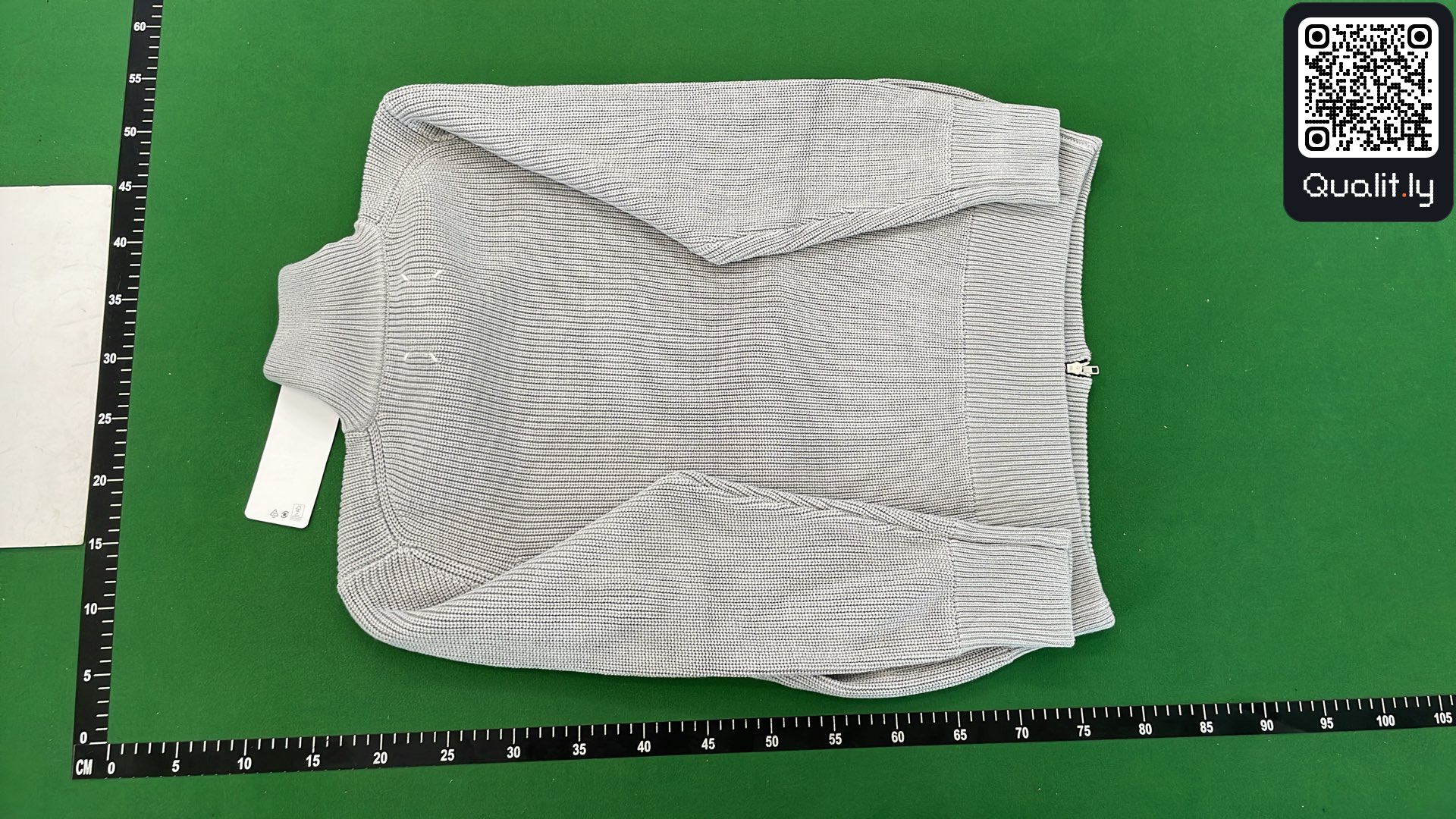 Sweater QC photo 3 of 108