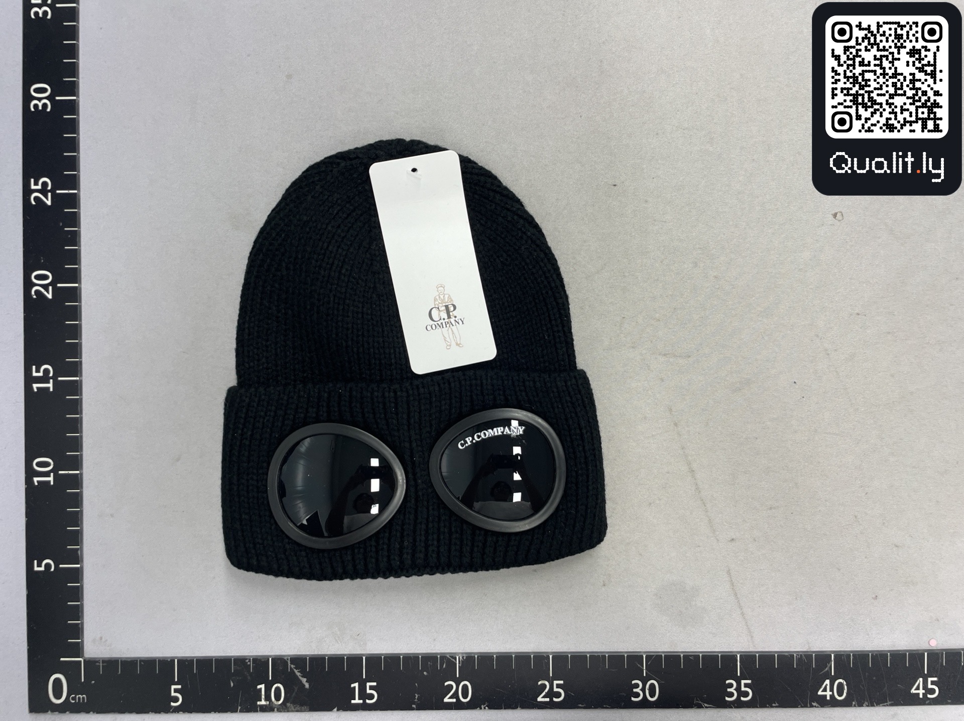 Pet — QC-foto 3 van 99