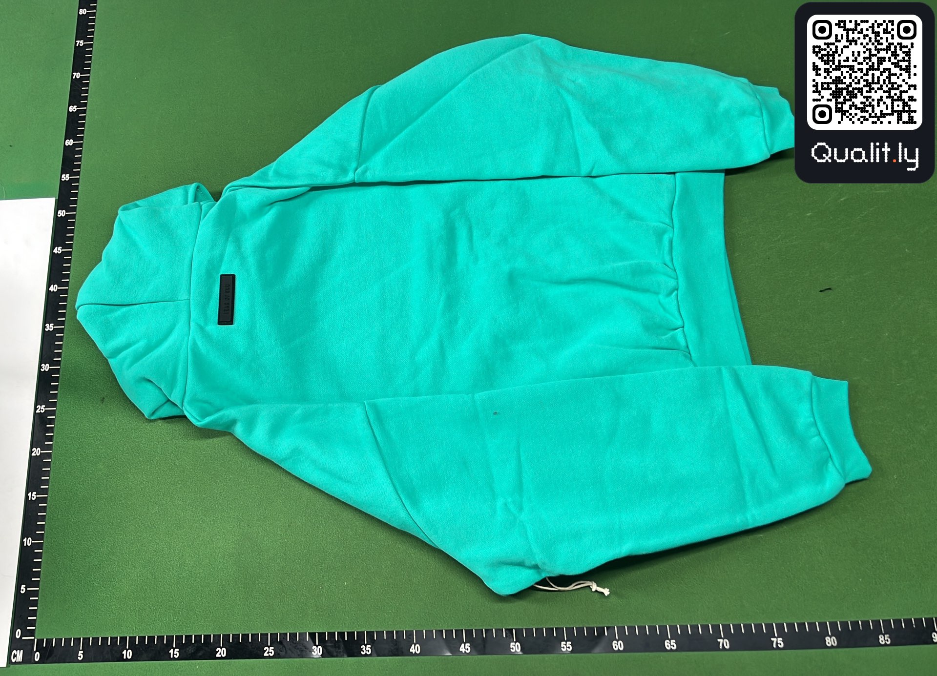 Hoodie QC photo 3 of 50