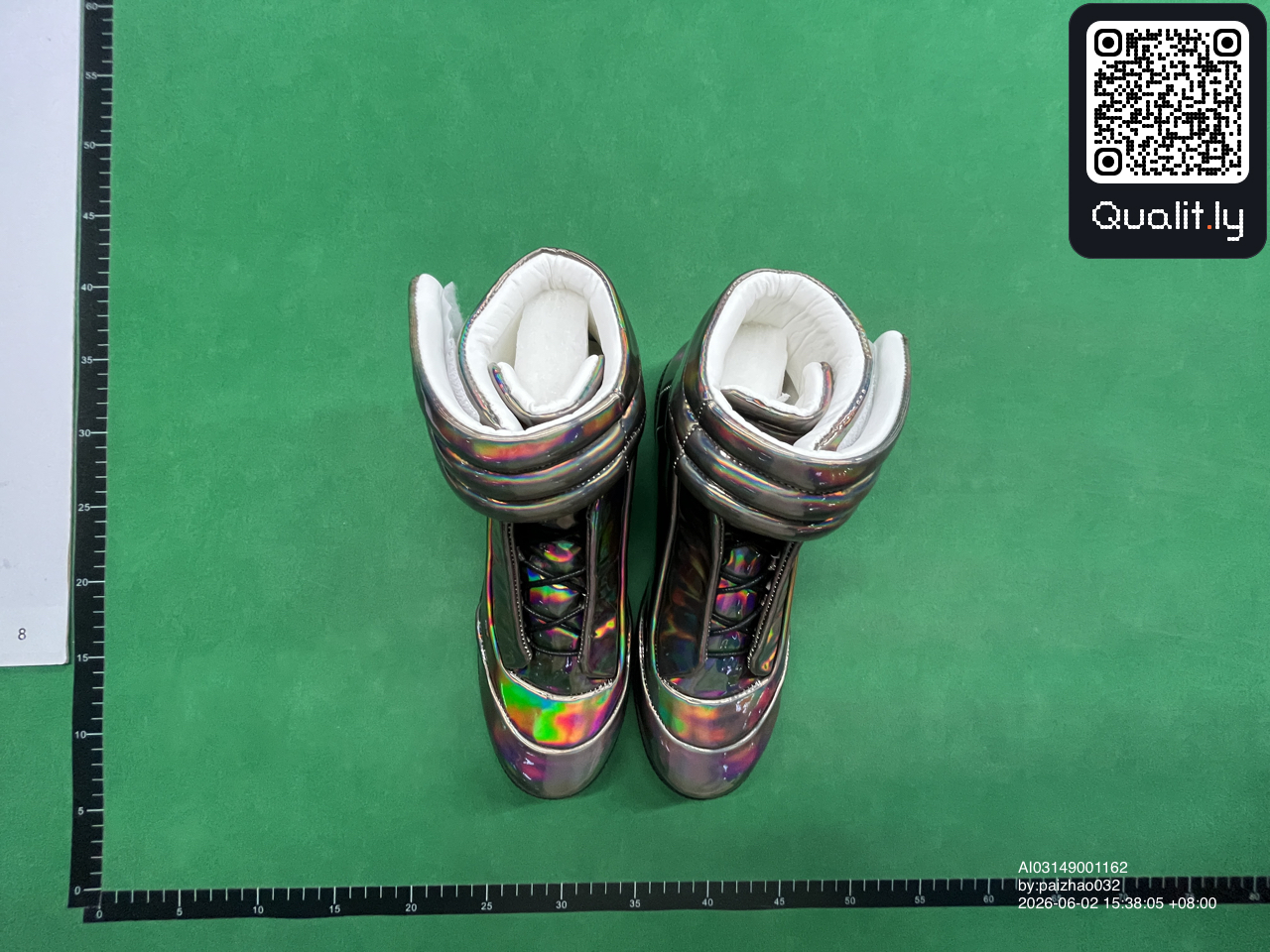 Bottes — photo QC 2 sur 40