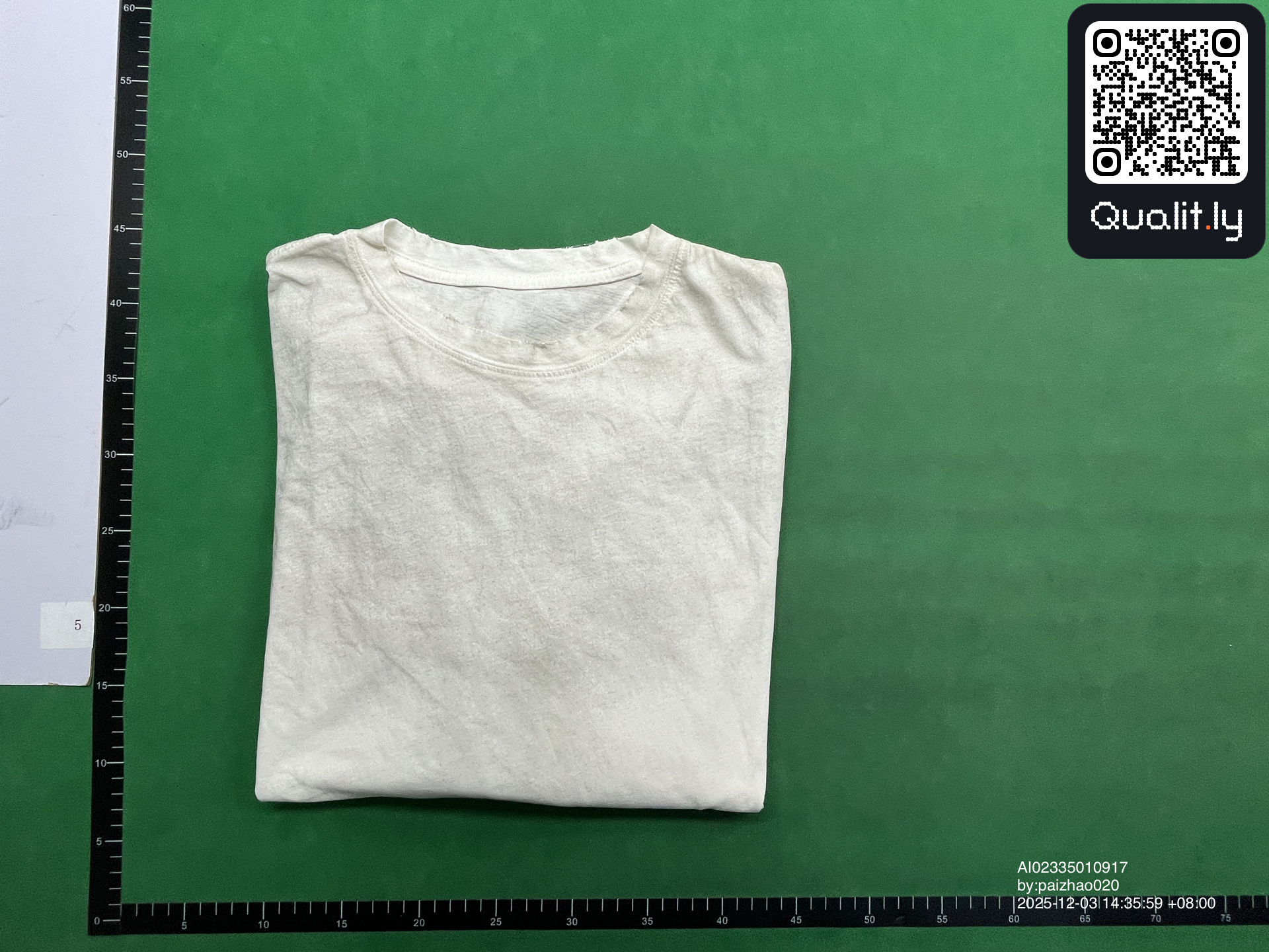 T-shirt — photo QC 1 sur 8