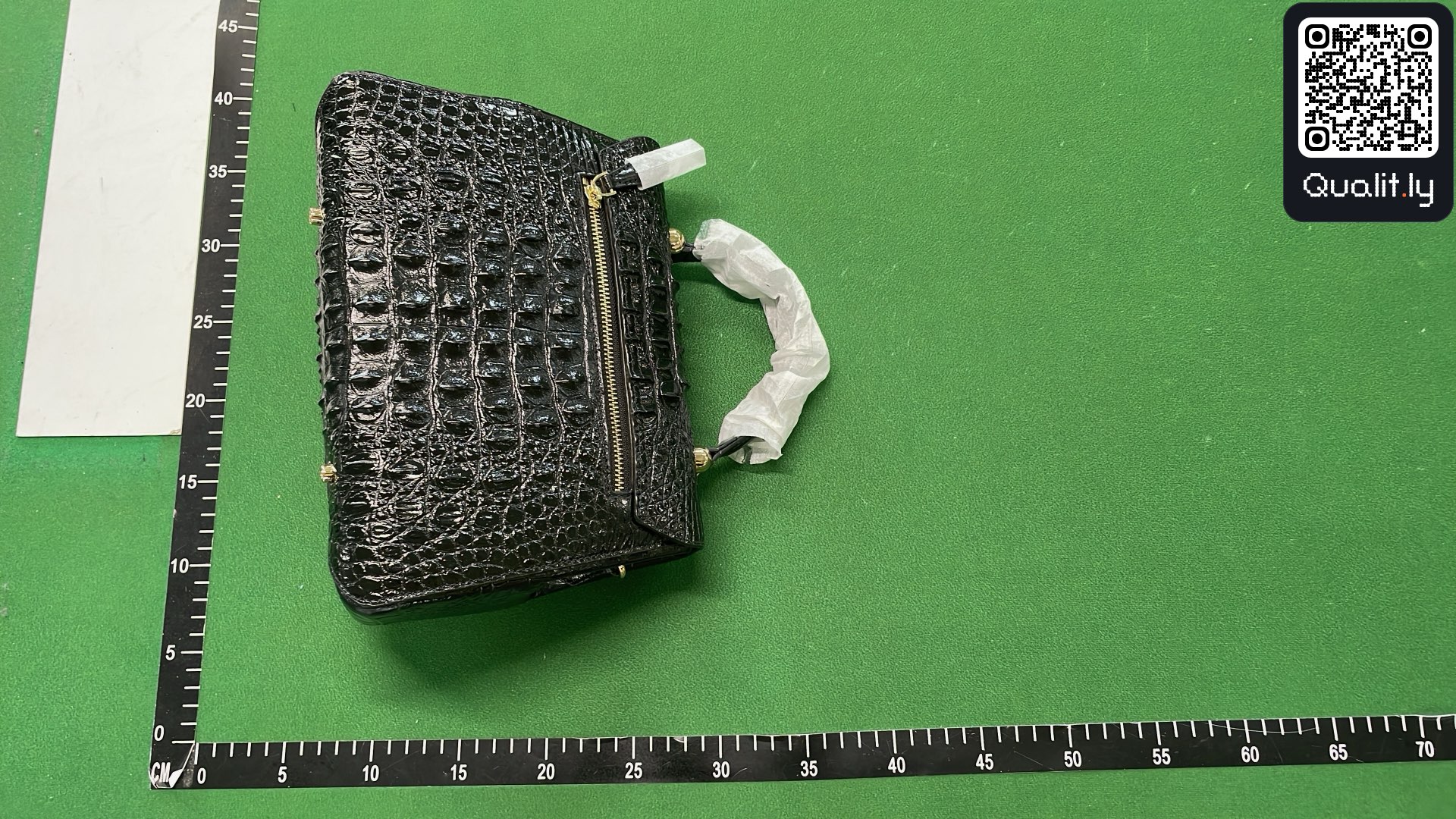 Bag QC photo 2 of 3