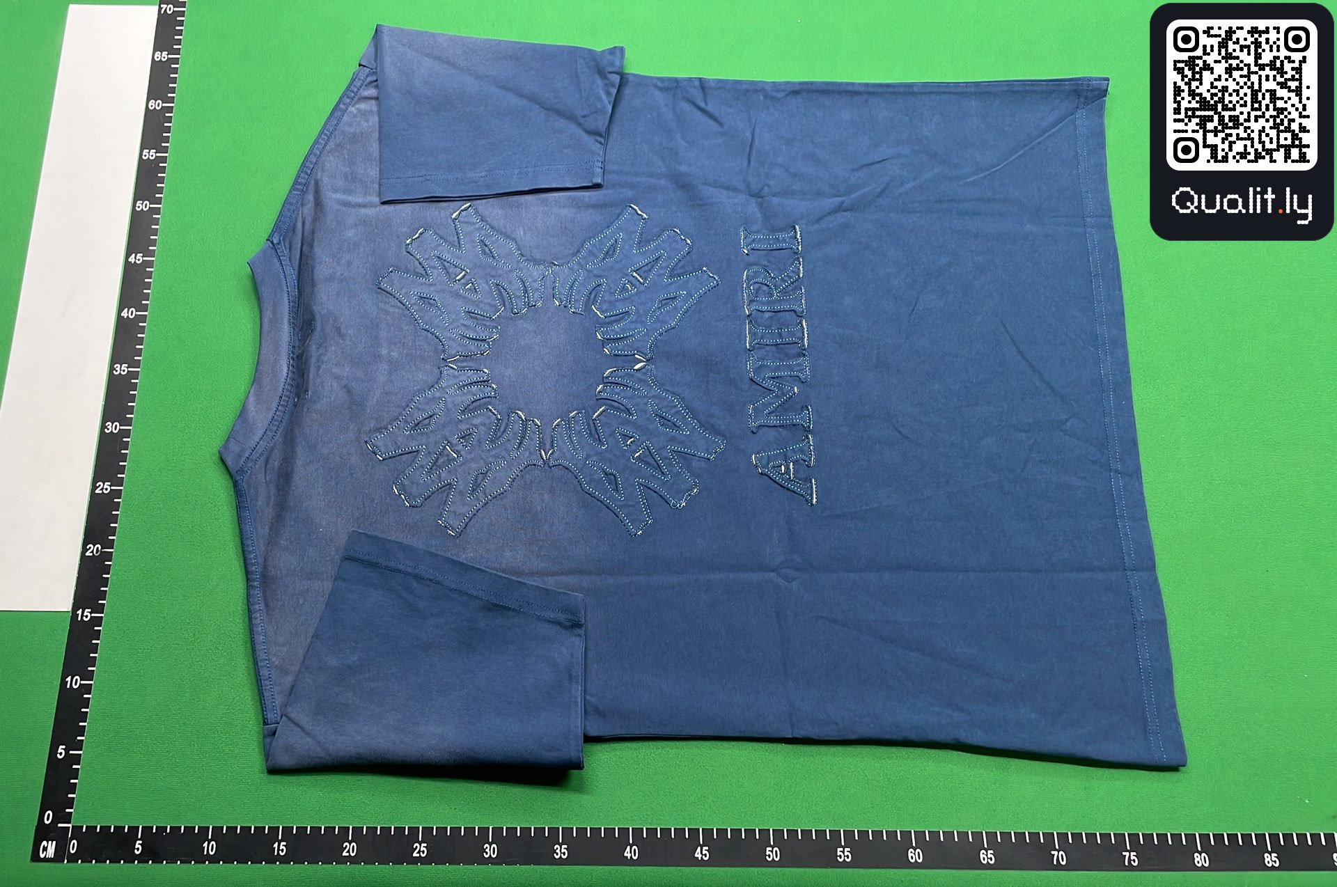 T-shirt — foto QC 3 de 4