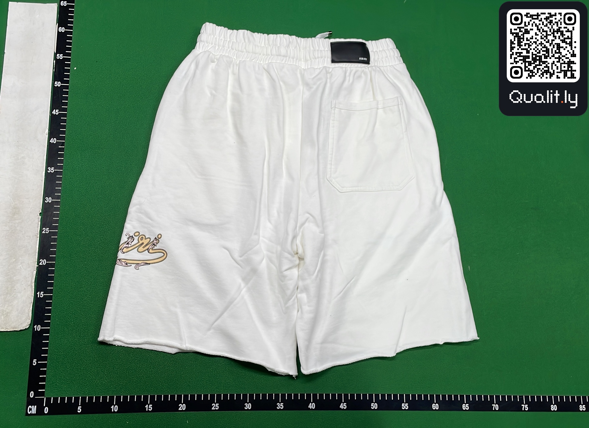 Short — photo QC 3 sur 12