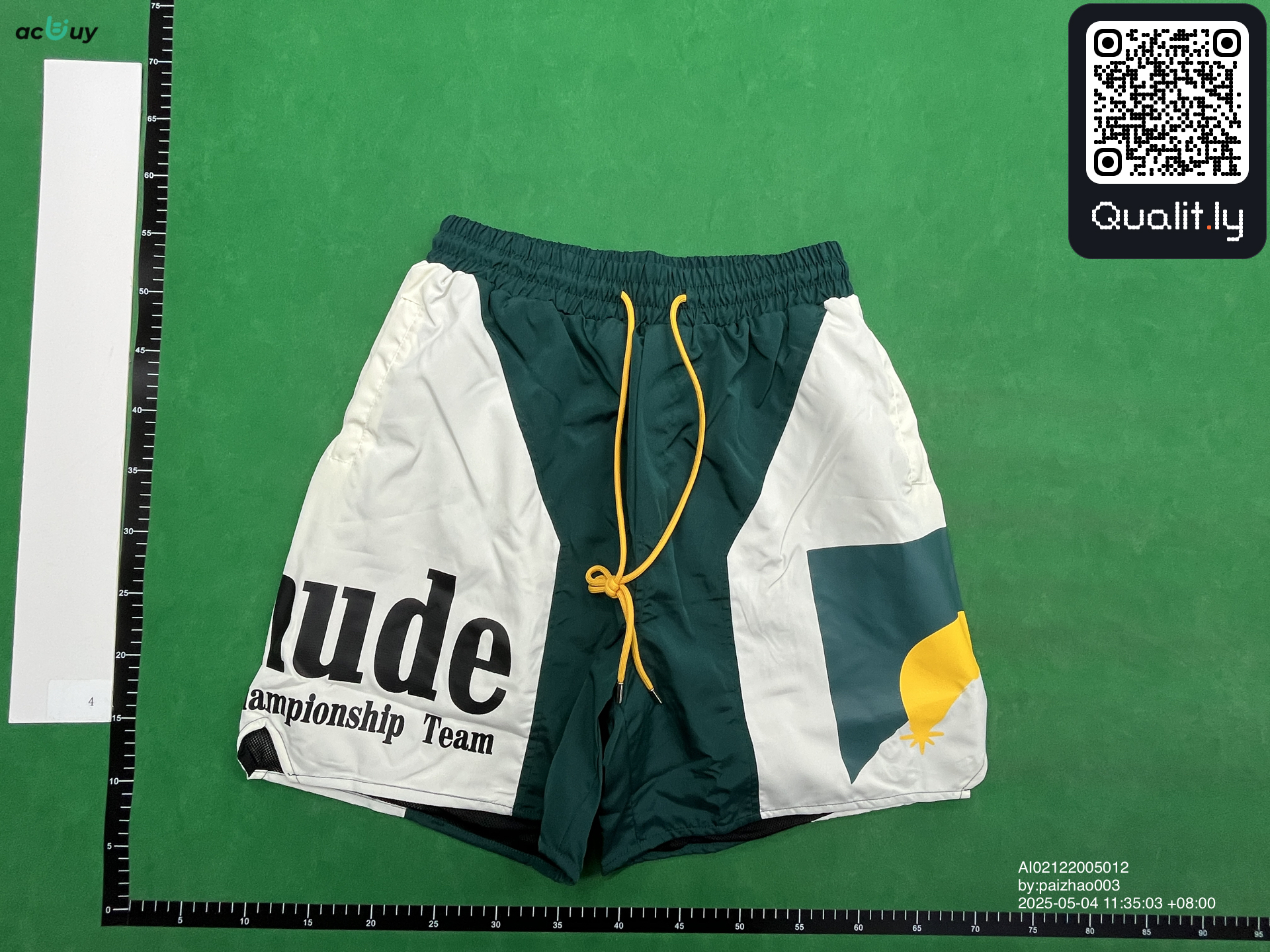 Shorts QC photo 3 of 36