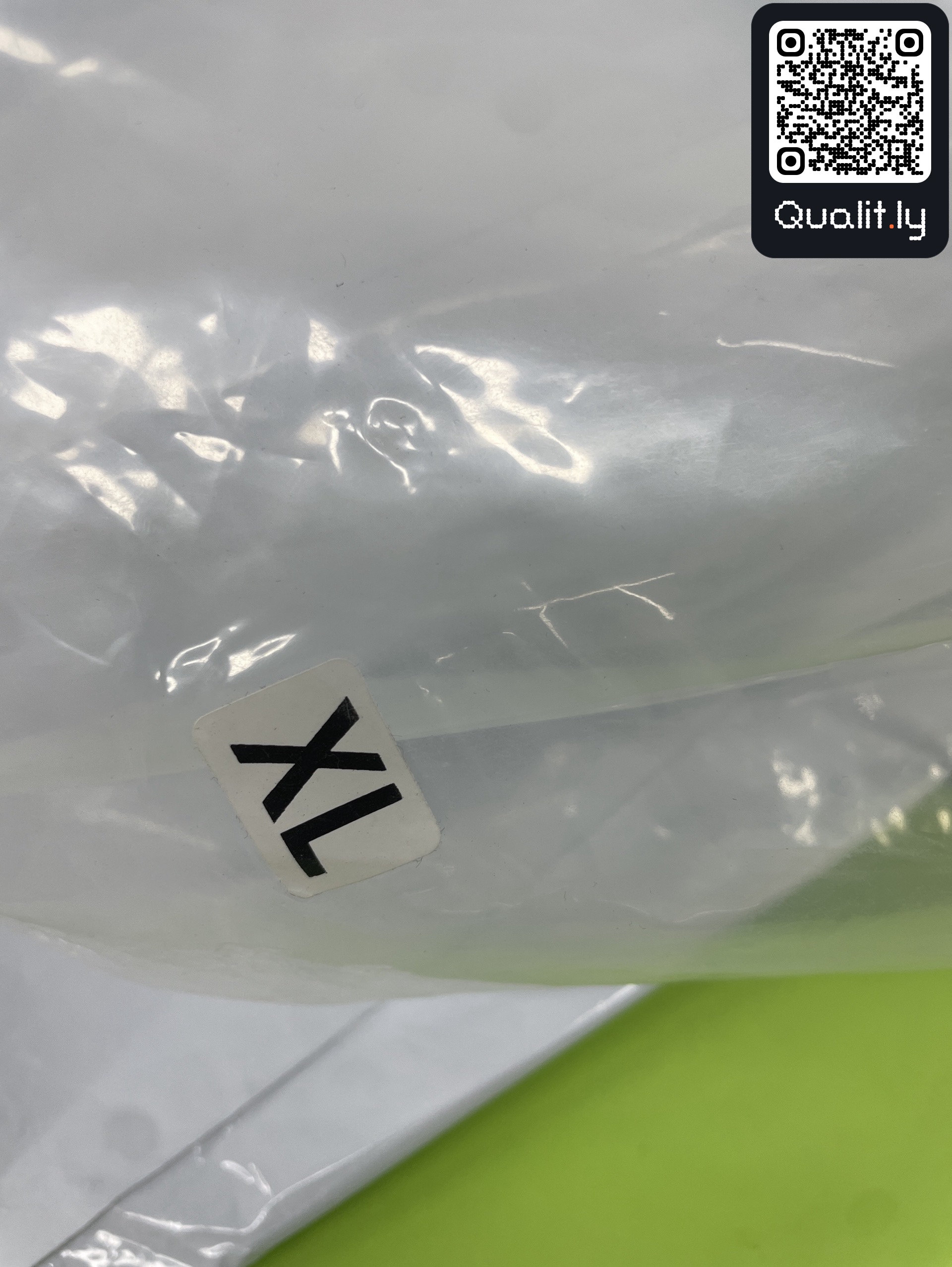 Bag QC photo 2 of 26