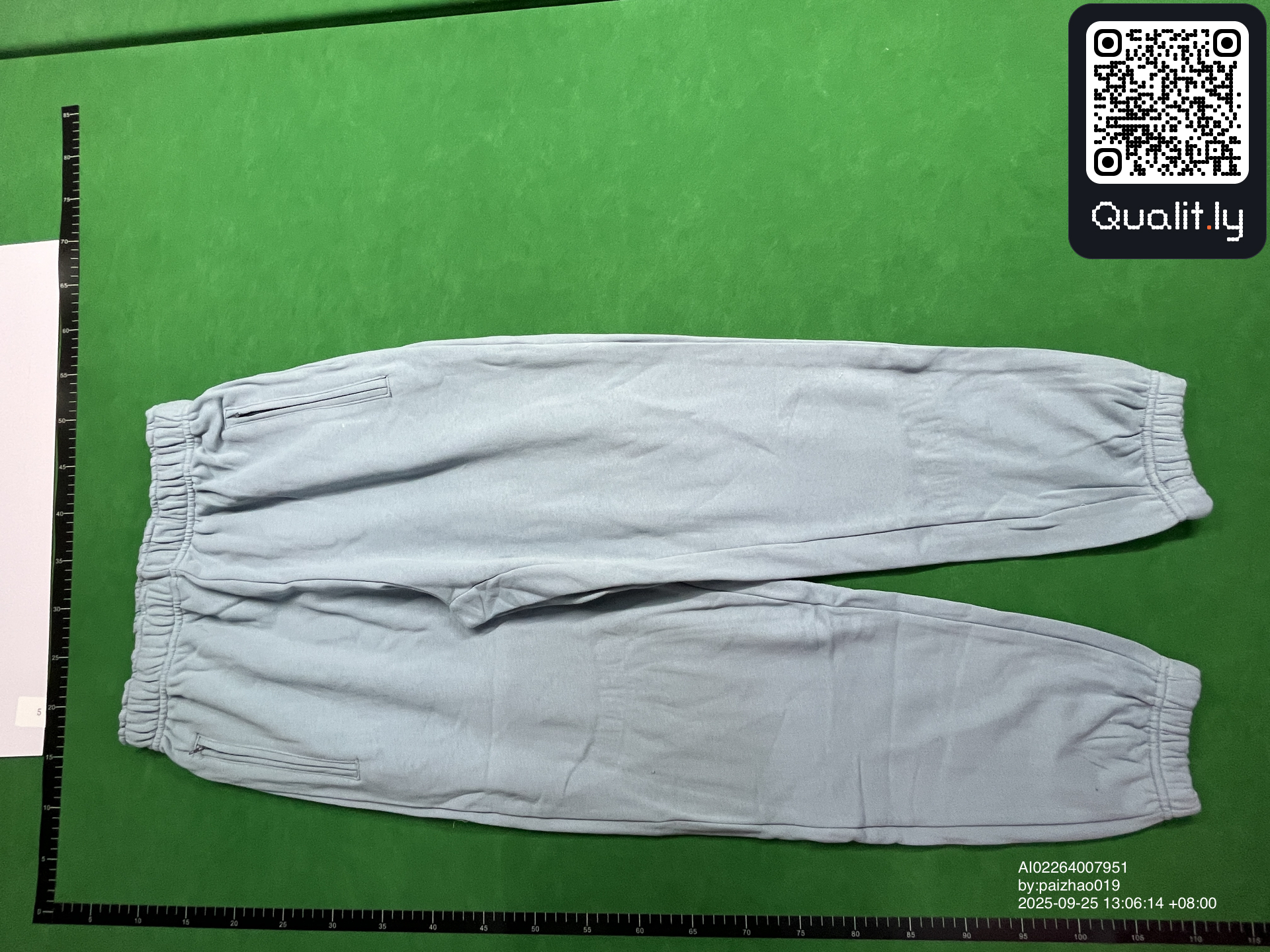 长裤 QC 照片 3 / 8
