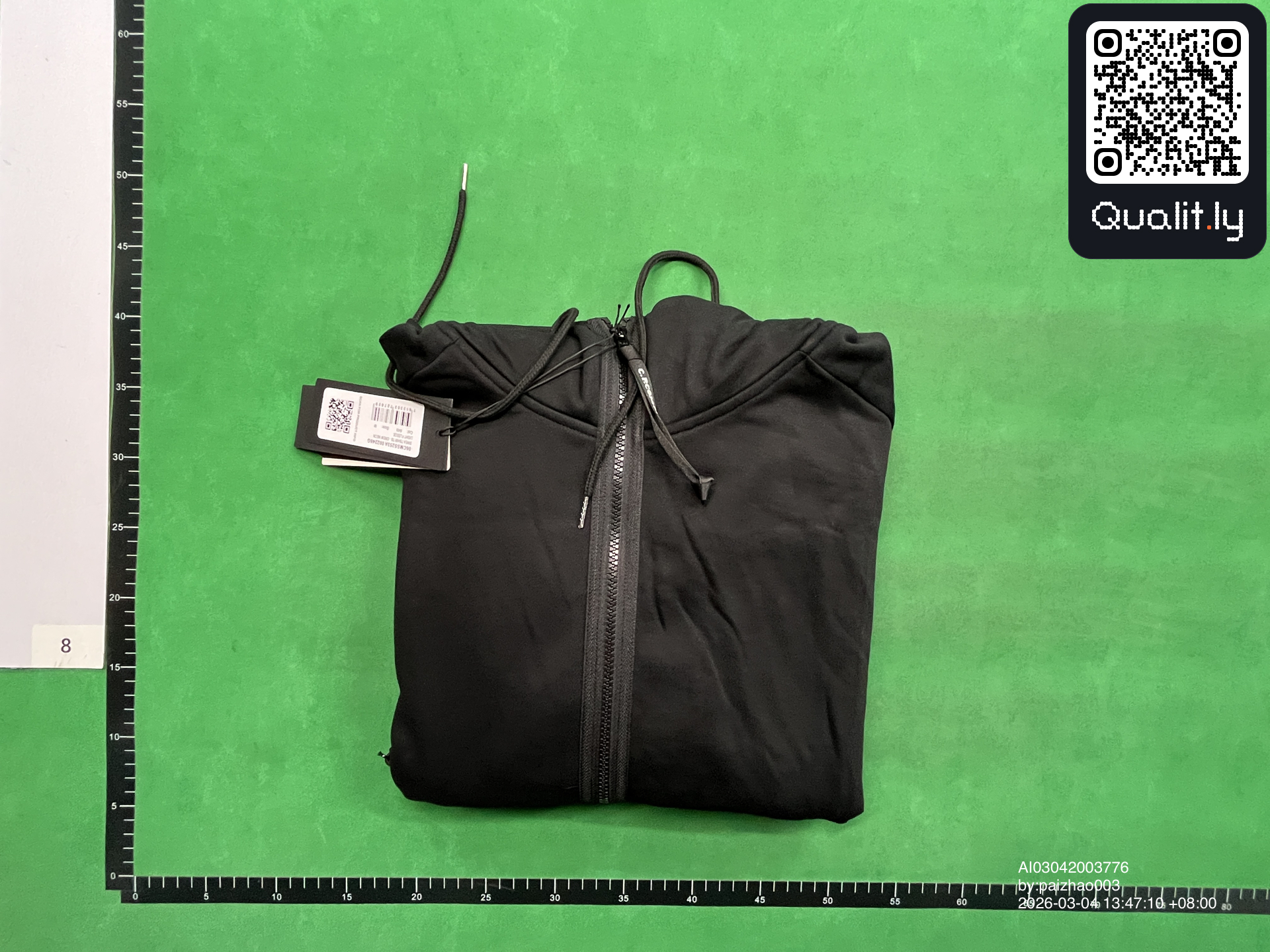 Jacket QC photo 1 of 82