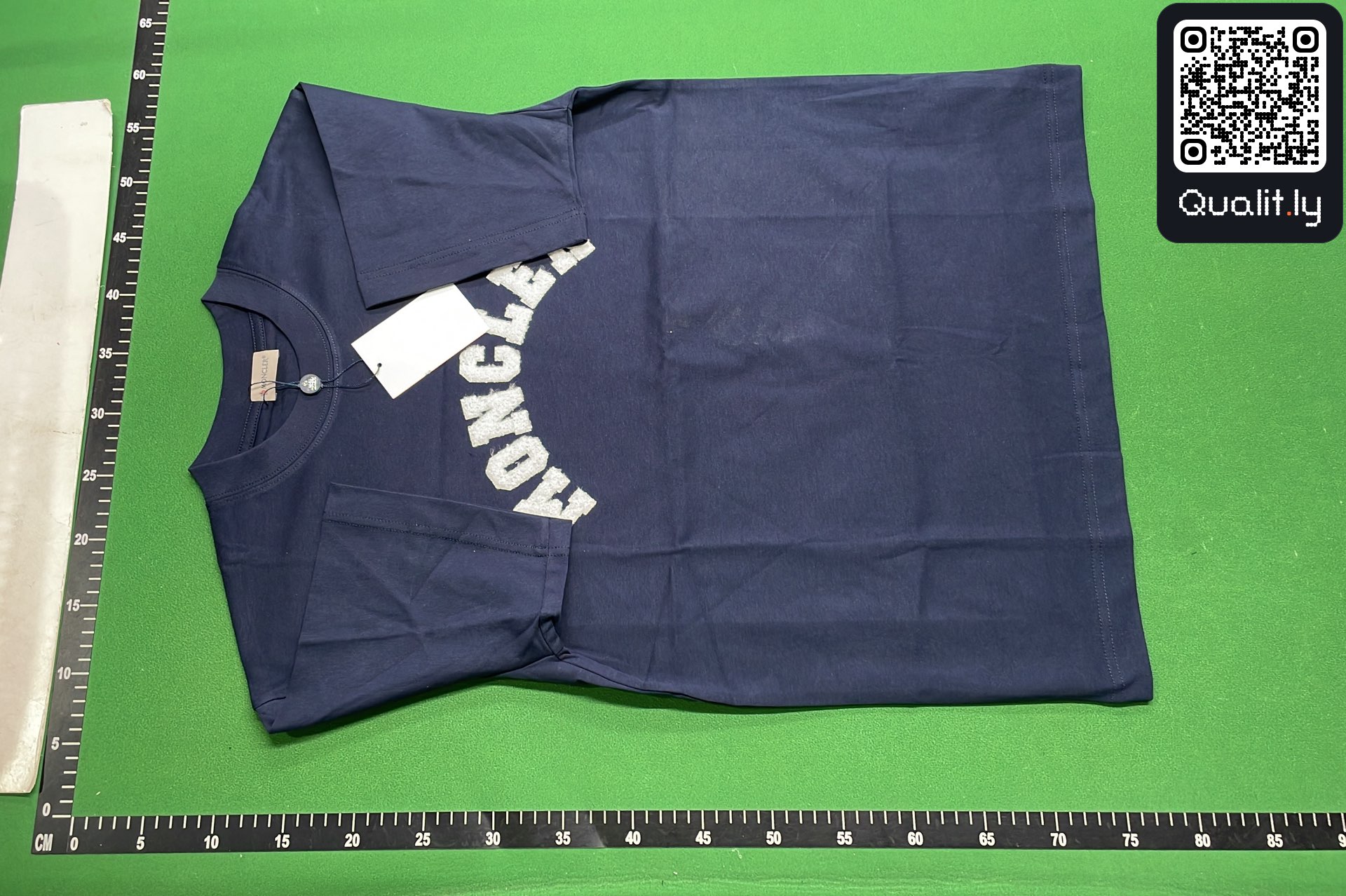 T-shirt — photo QC 2 sur 12