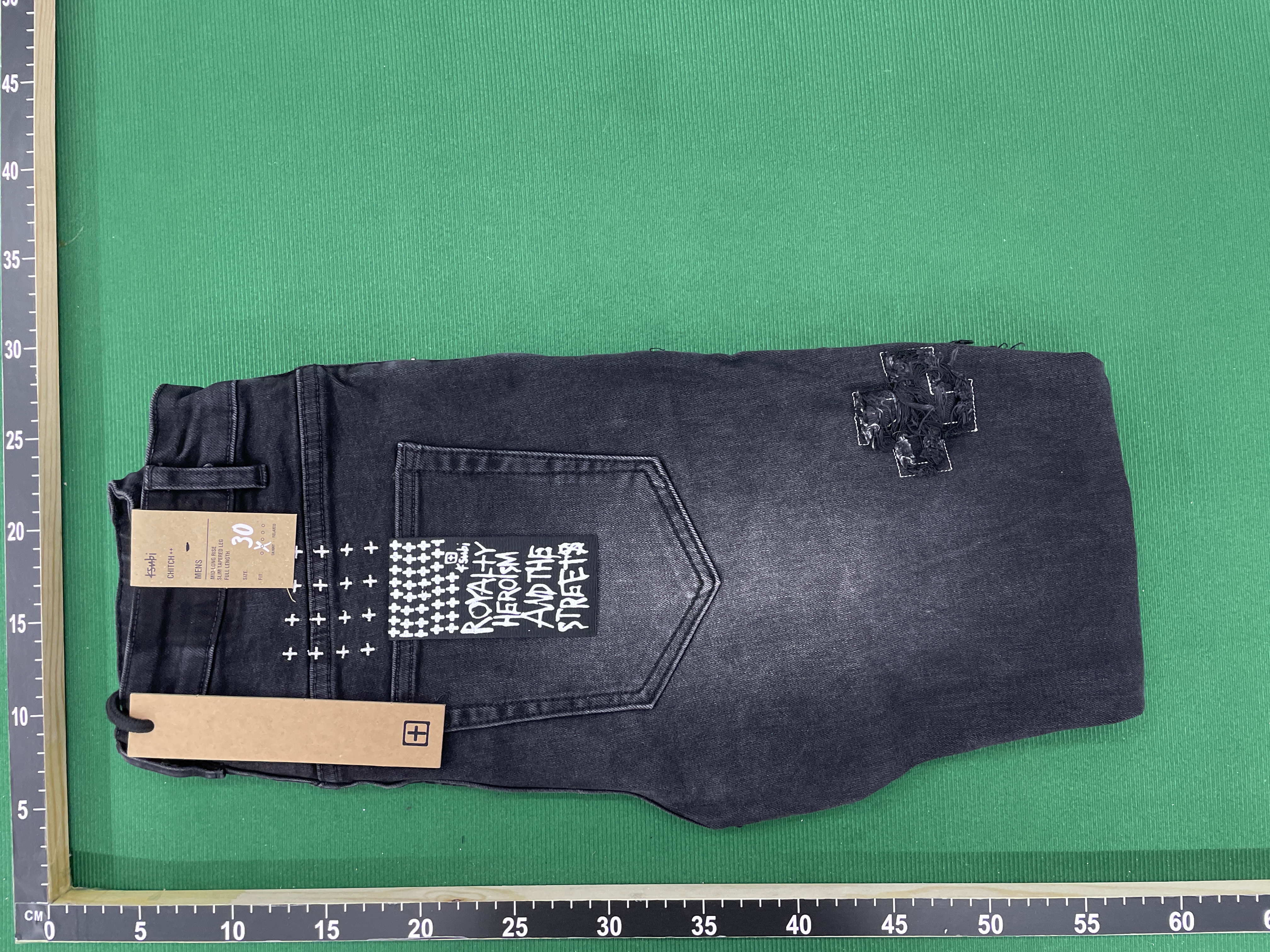 Jeans QC photo 2 of 91