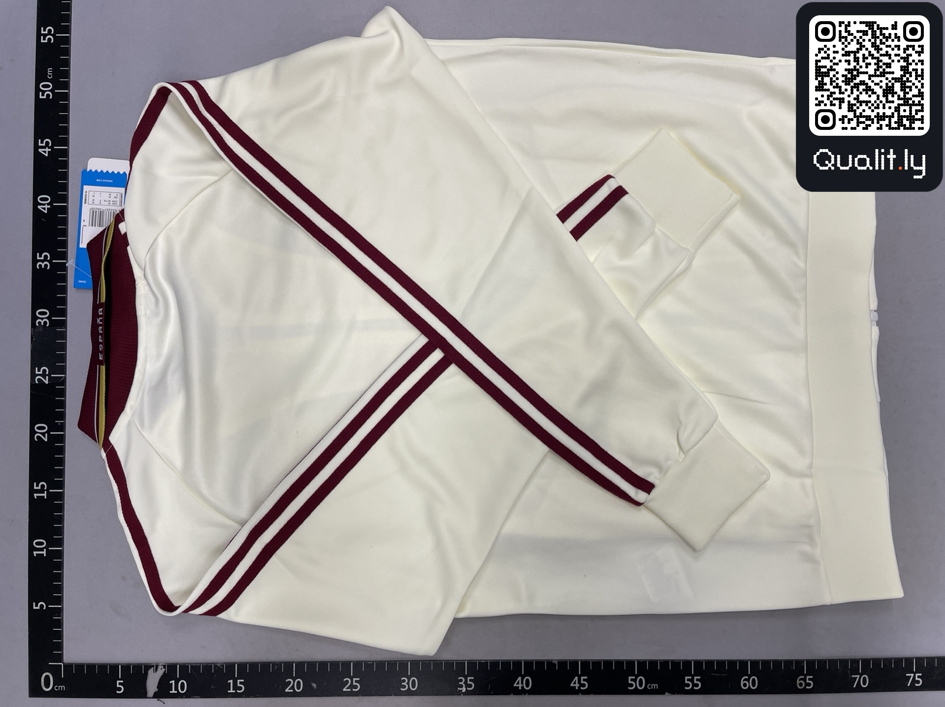 Jacket QC photo 2 of 40
