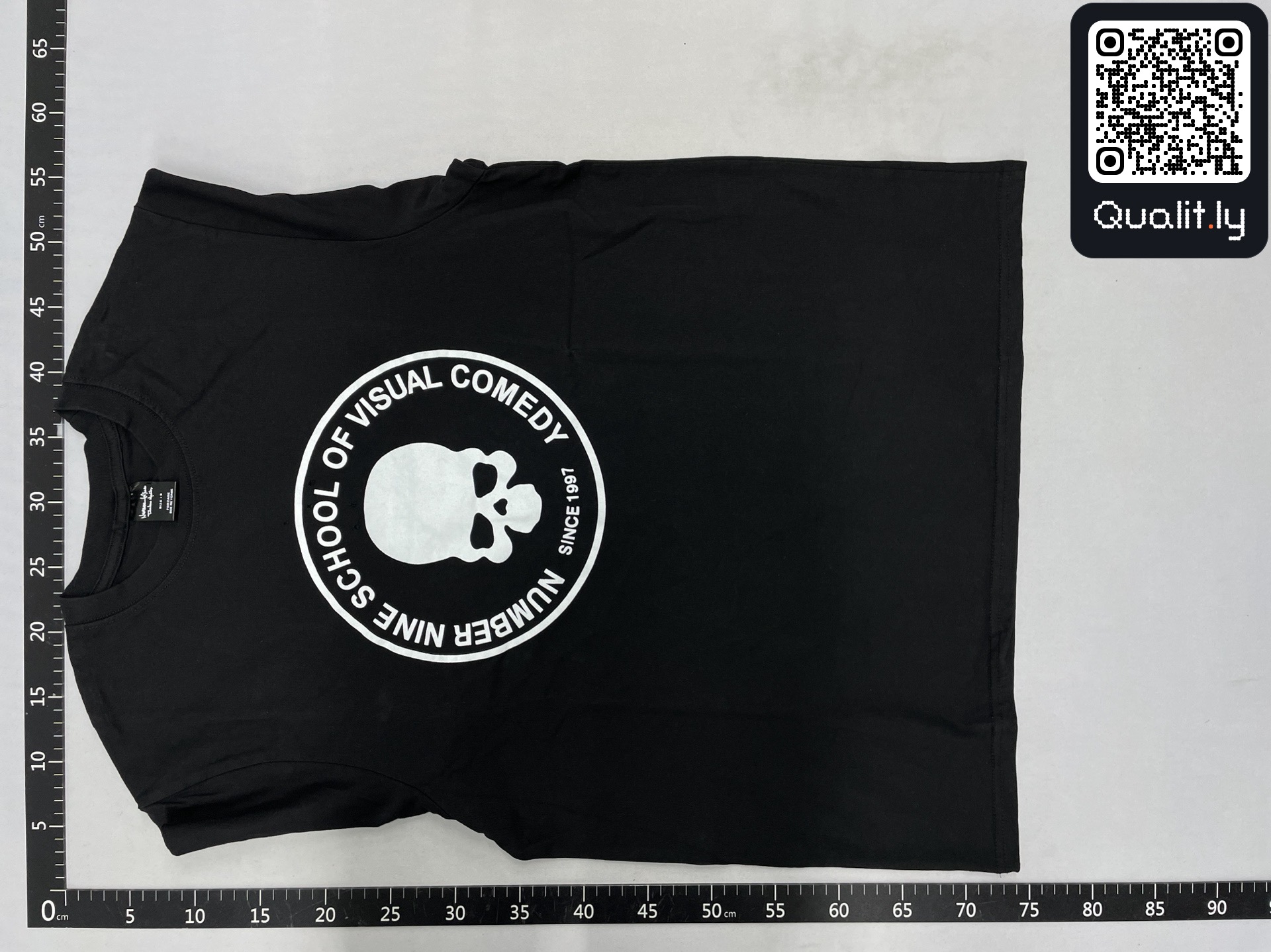 Camiseta — foto QC 3 de 72