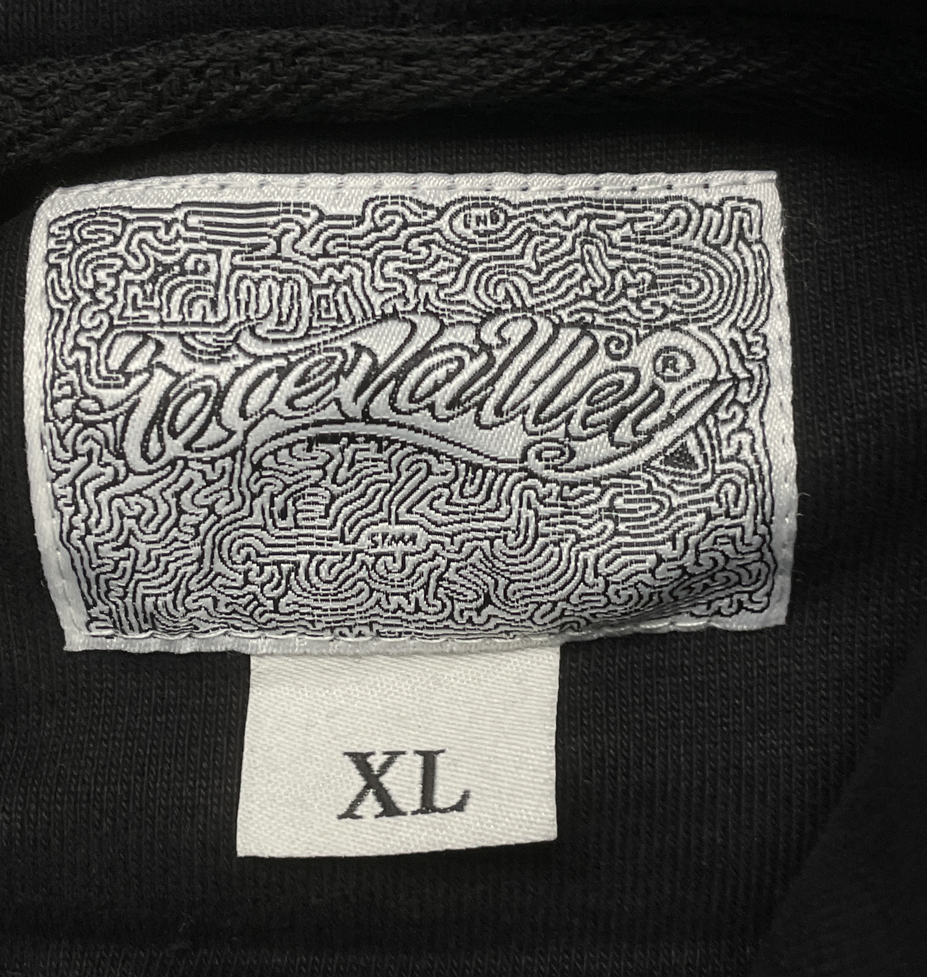 Hoodie — QC-foto 2 van 16