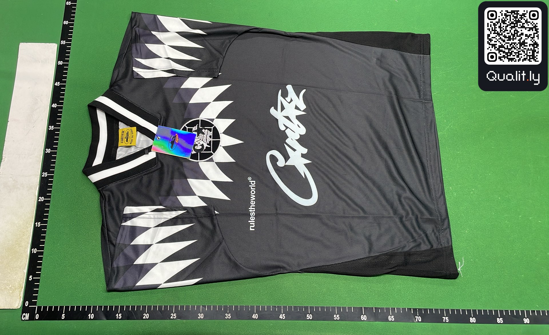 T恤 QC 照片 2 / 70