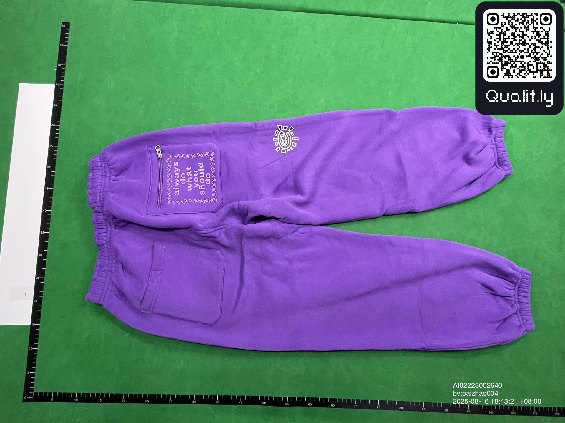 Pantaloni — fotografie QC 2 din 42
