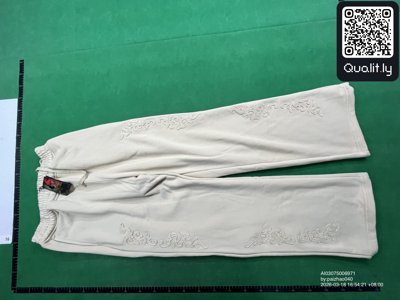 Jacket QC photo 2 of 10
