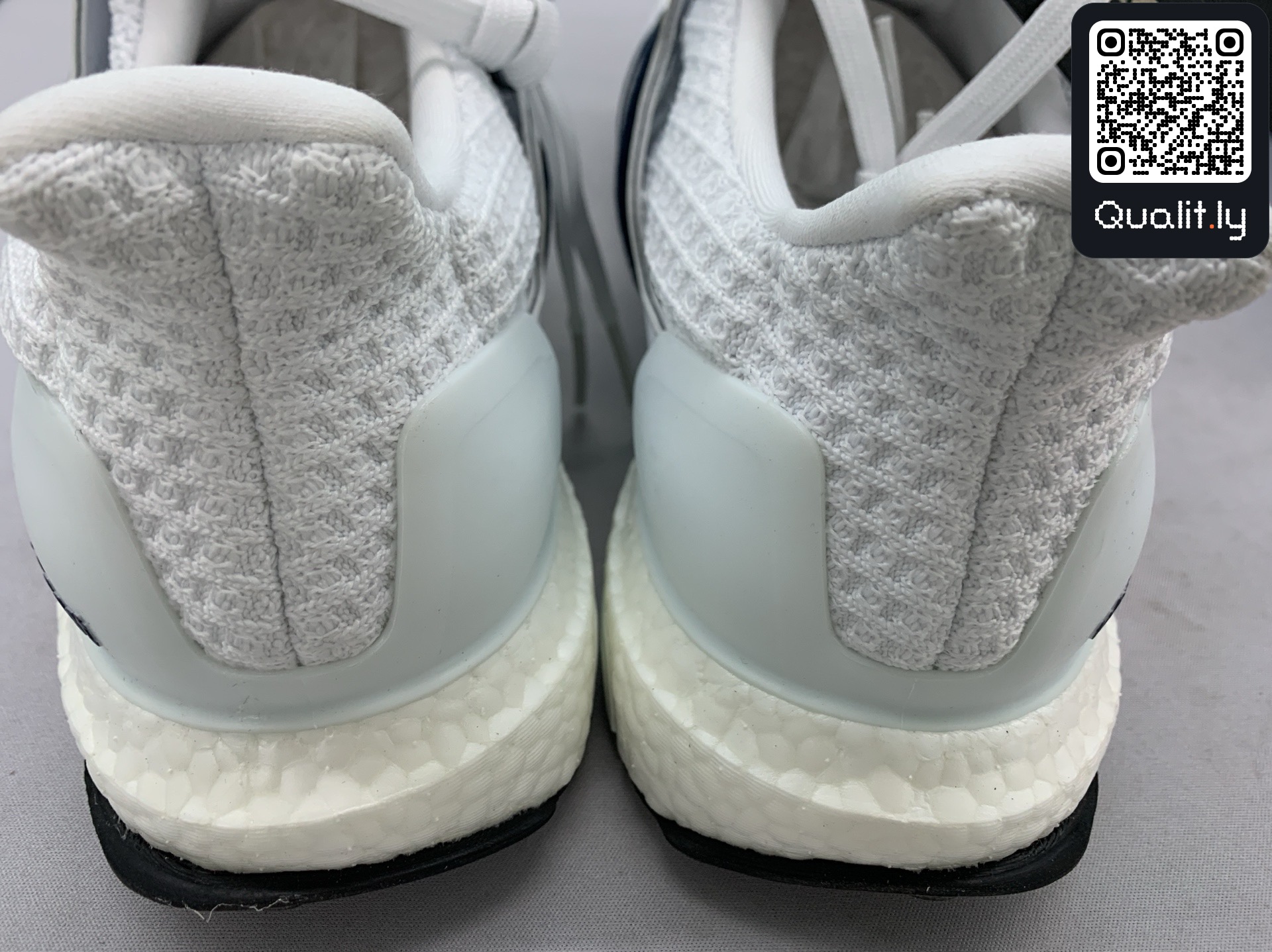 Sneaker — QC-Foto 1 von 65