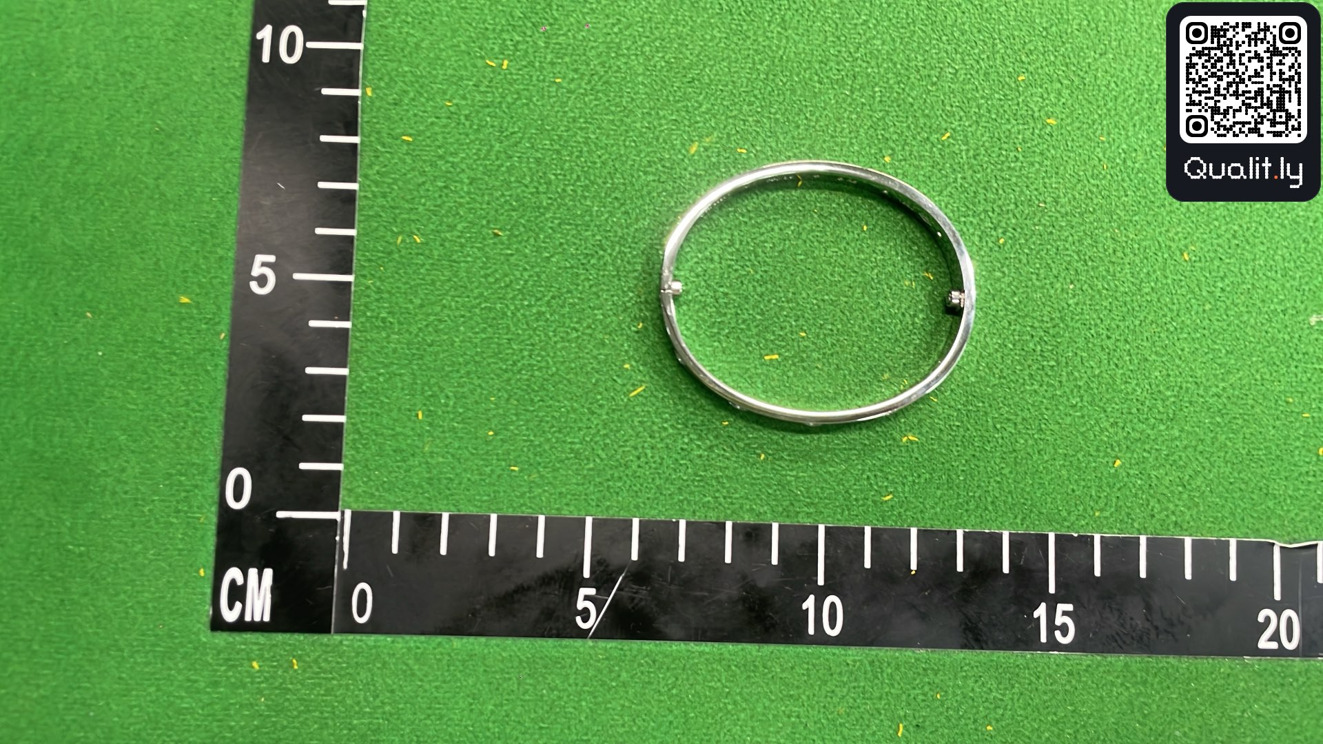 Schmuck — QC-Foto 2 von 3