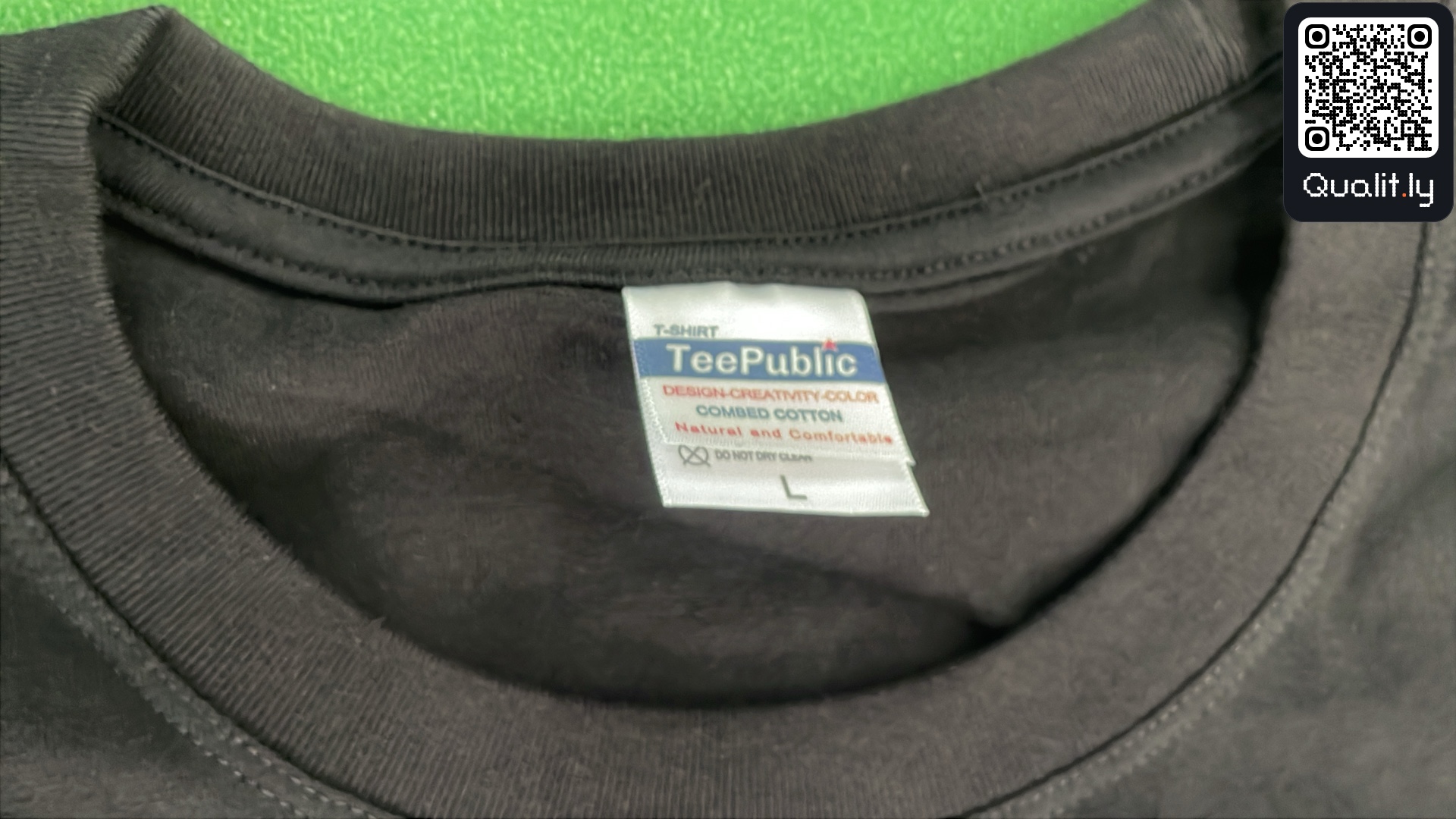 T-shirt — foto QC 1 de 12