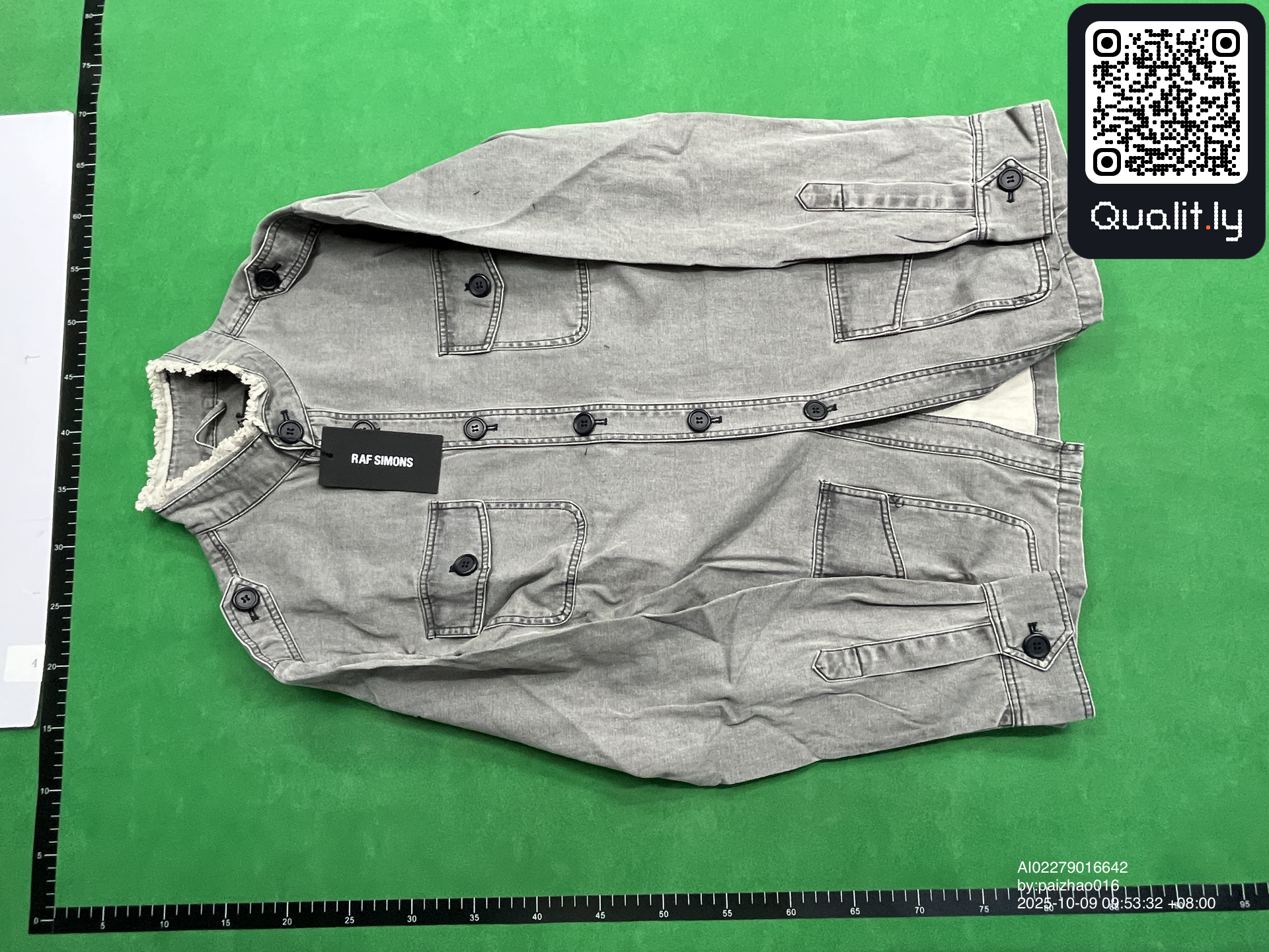 Jacke — QC-Foto 3 von 24