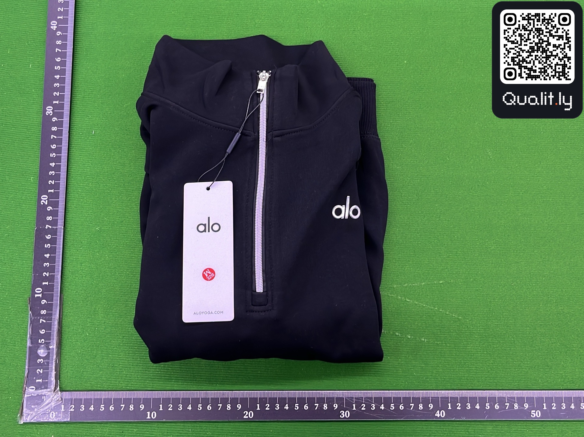 Bluza — zdjęcie QC 1 z 4