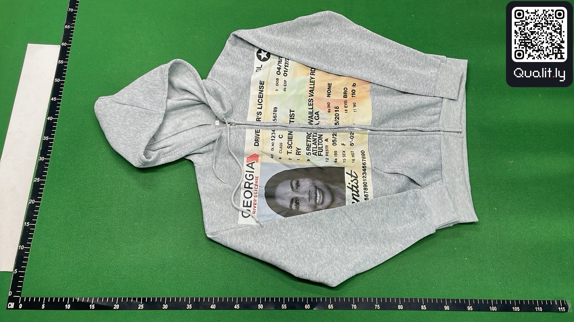 Hoodie QC photo 2 of 15