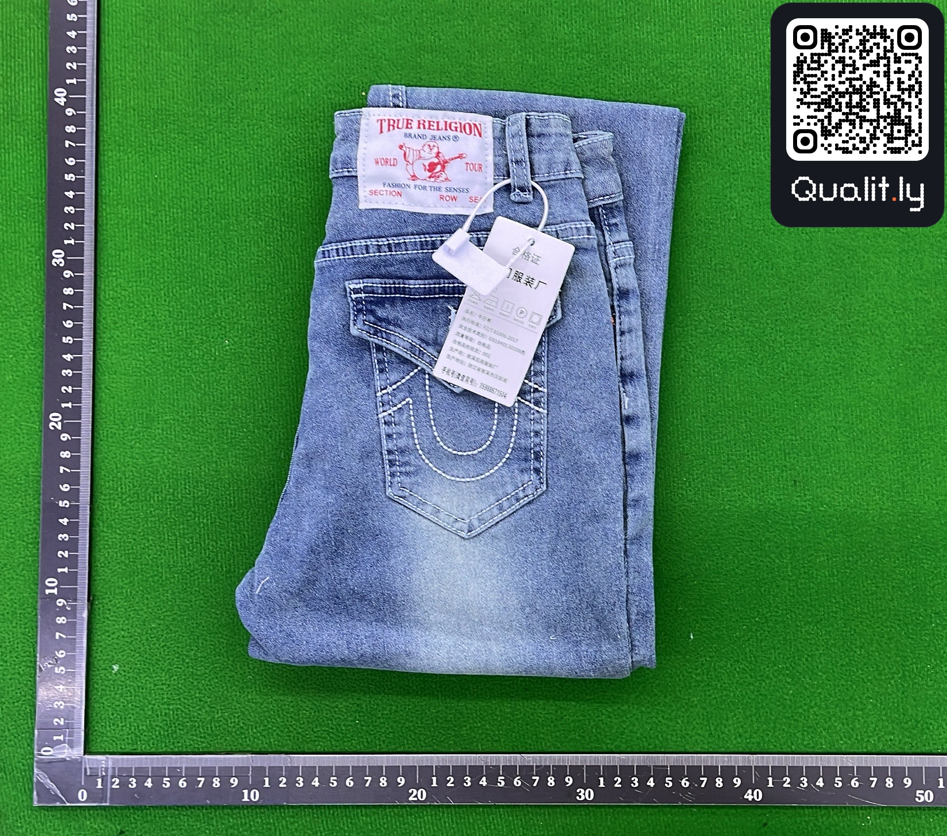 Jeans — QC-foto 1 av 76