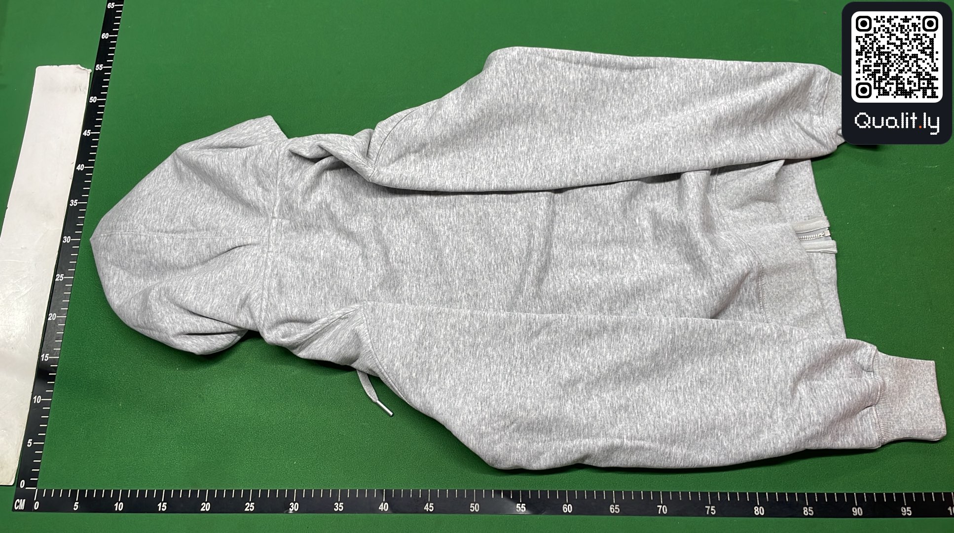 Hoodie — QC-foto 3 av 79