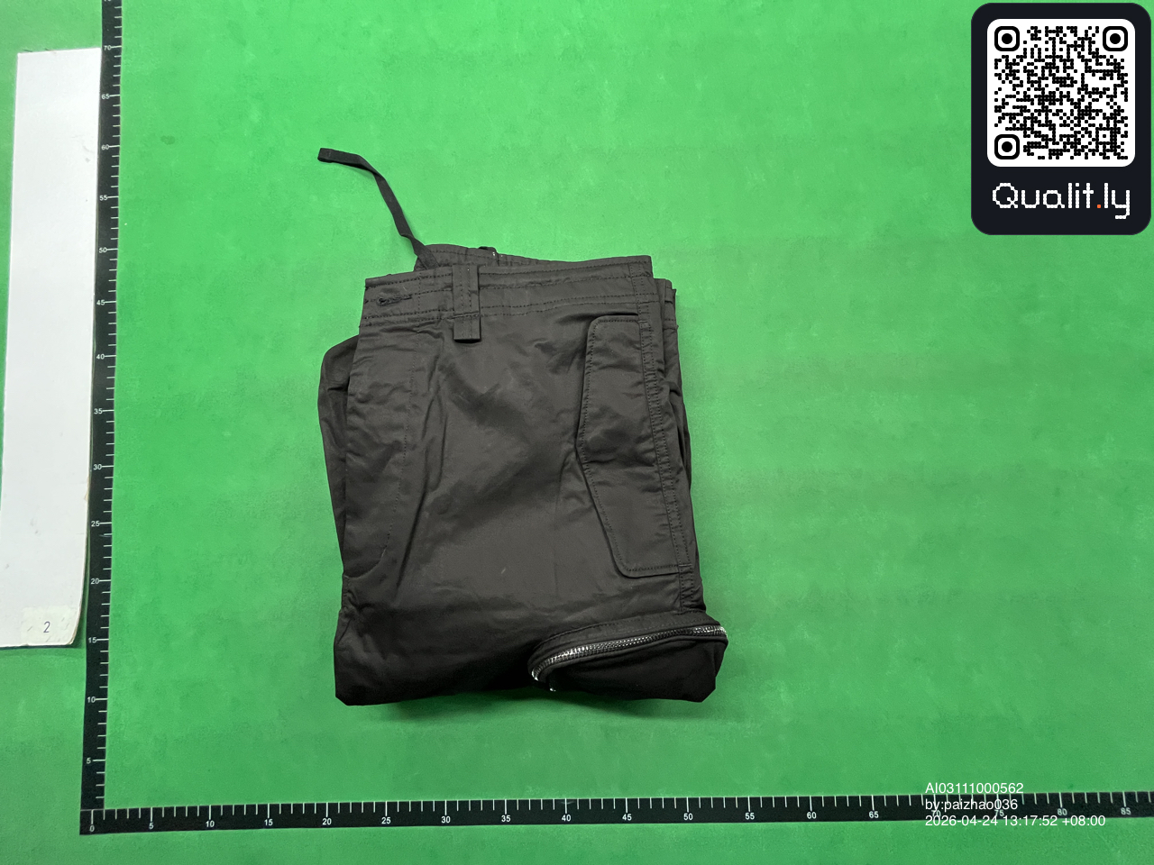 Byxor — QC-foto 2 av 22