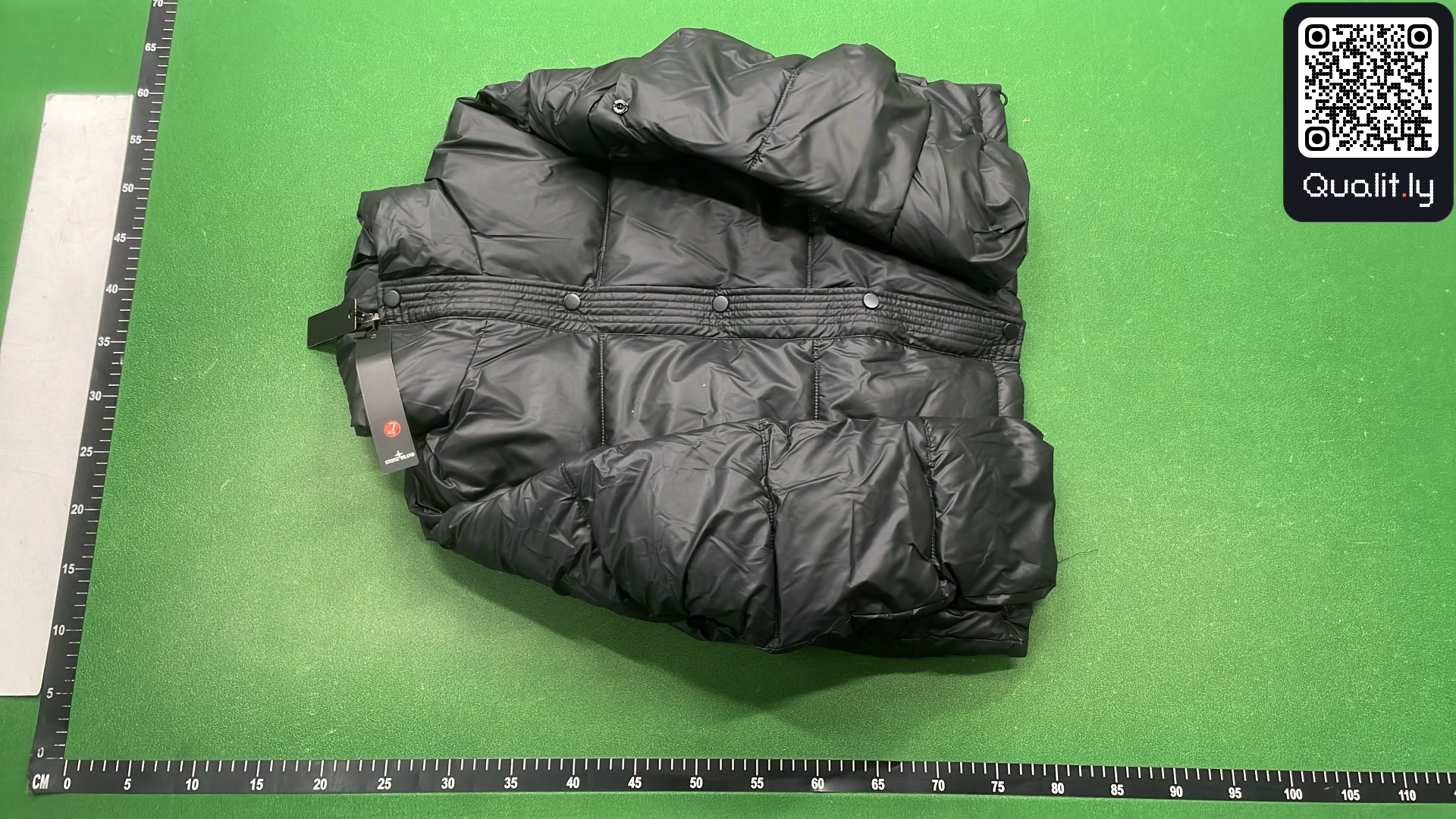 Jacket QC photo 2 of 4
