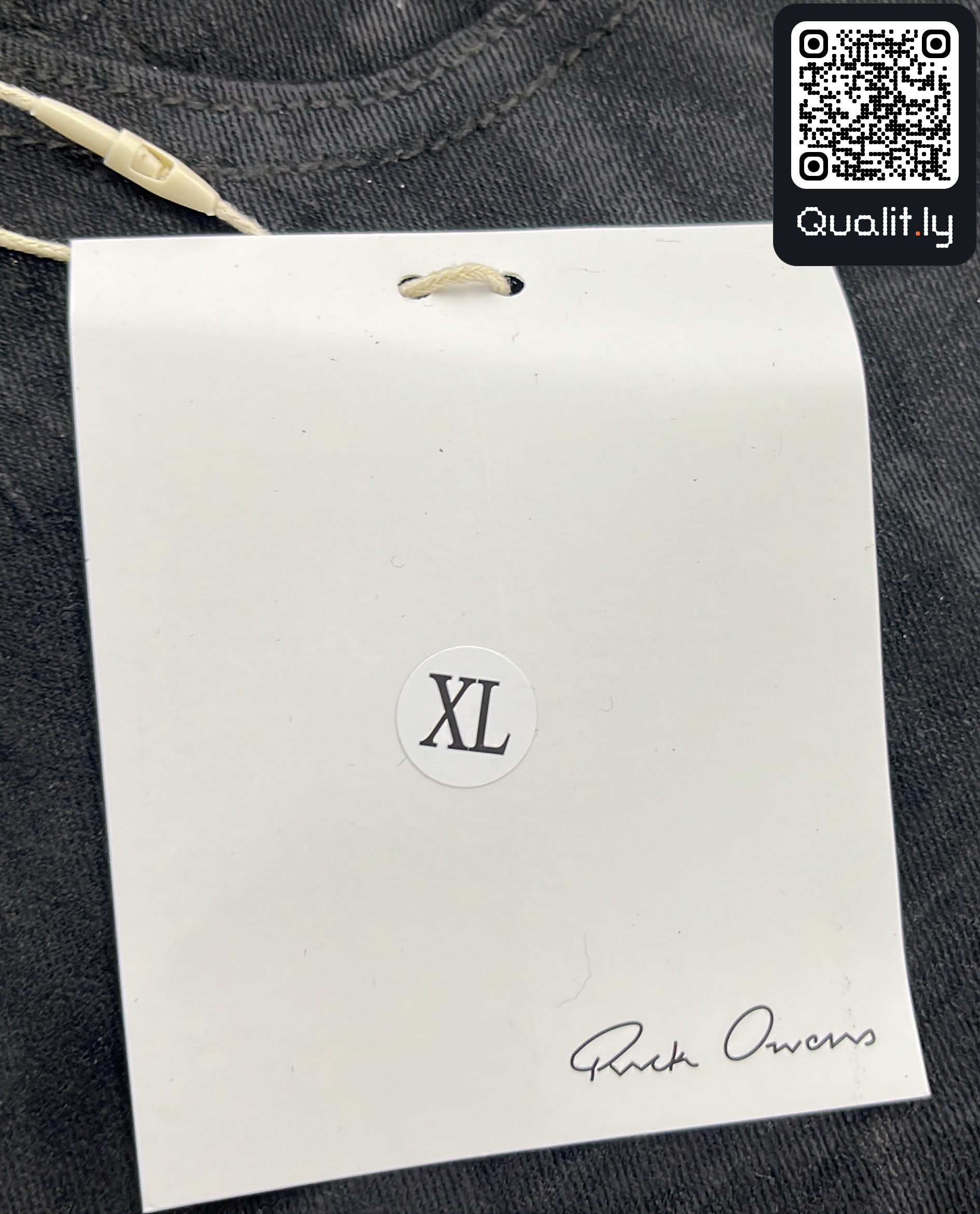 Jean — photo QC 2 sur 51