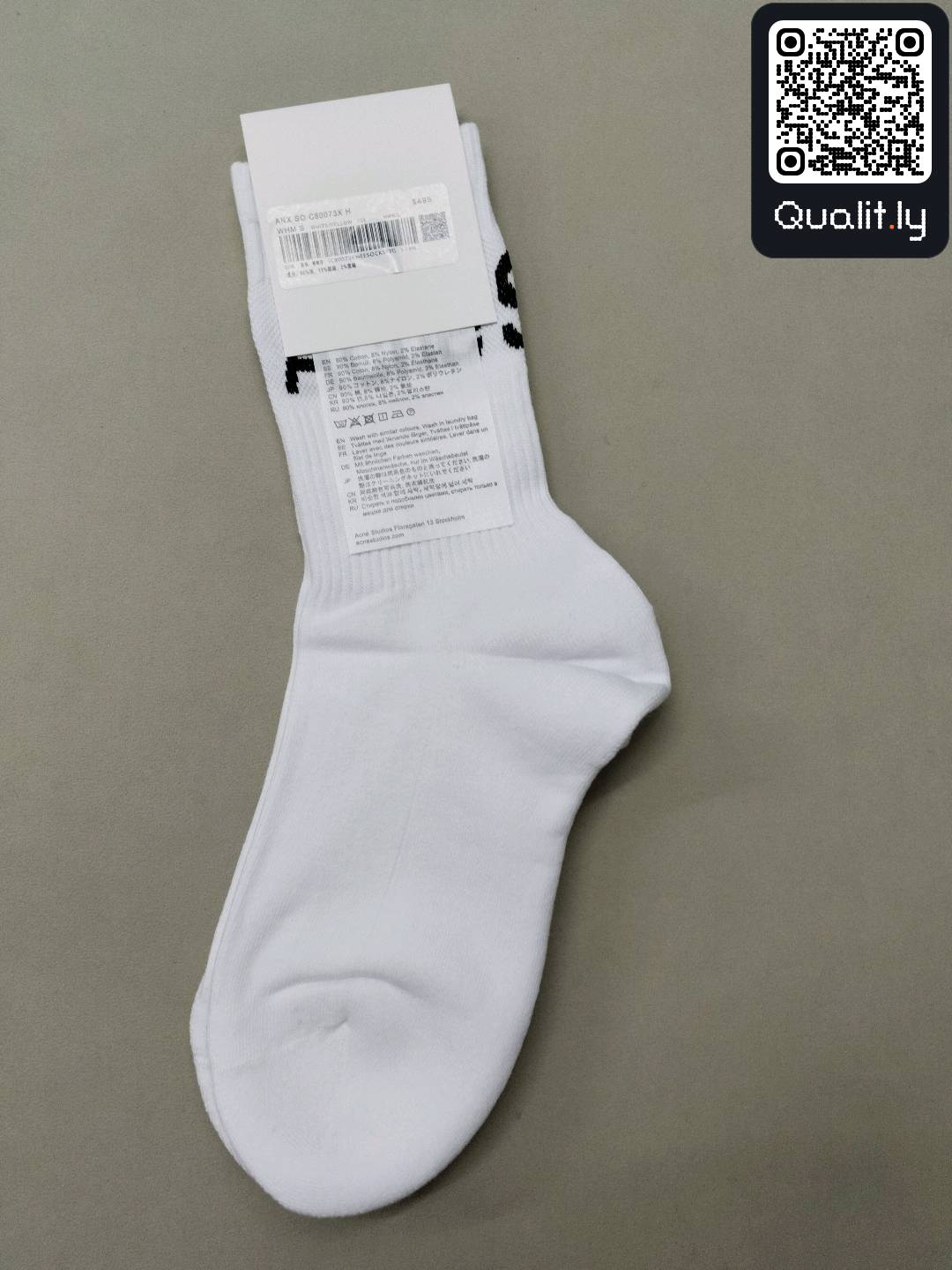 Socks QC photo 3 of 16