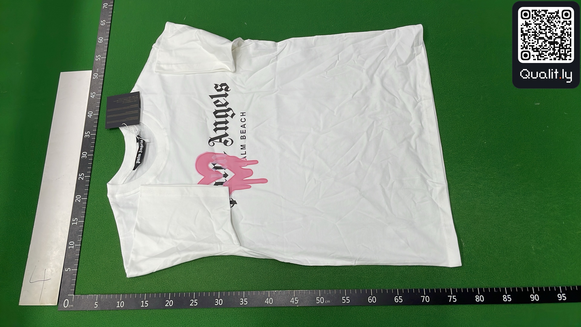 T-shirt — foto QC 2 di 145