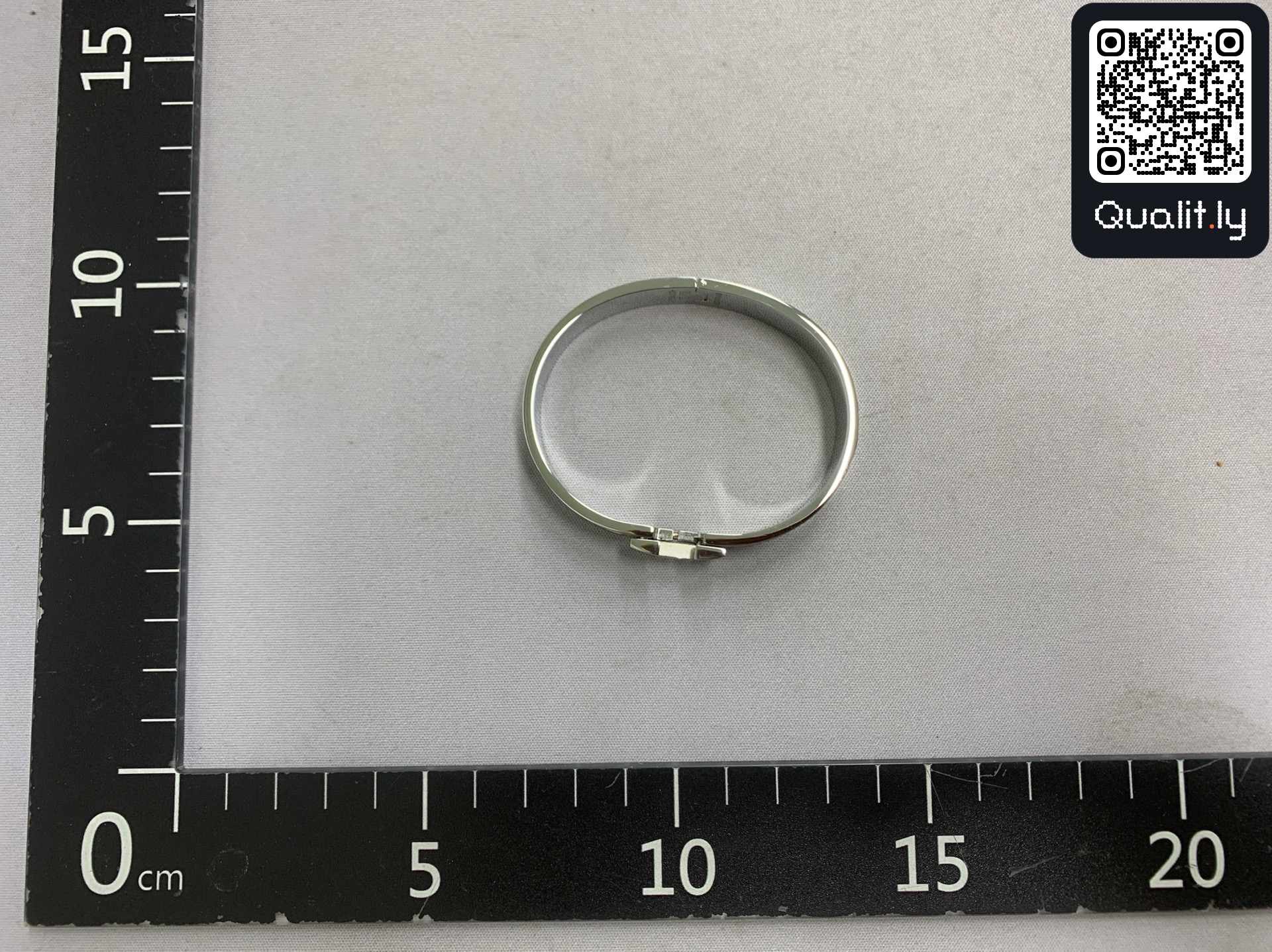 Bijou — photo QC 3 sur 4