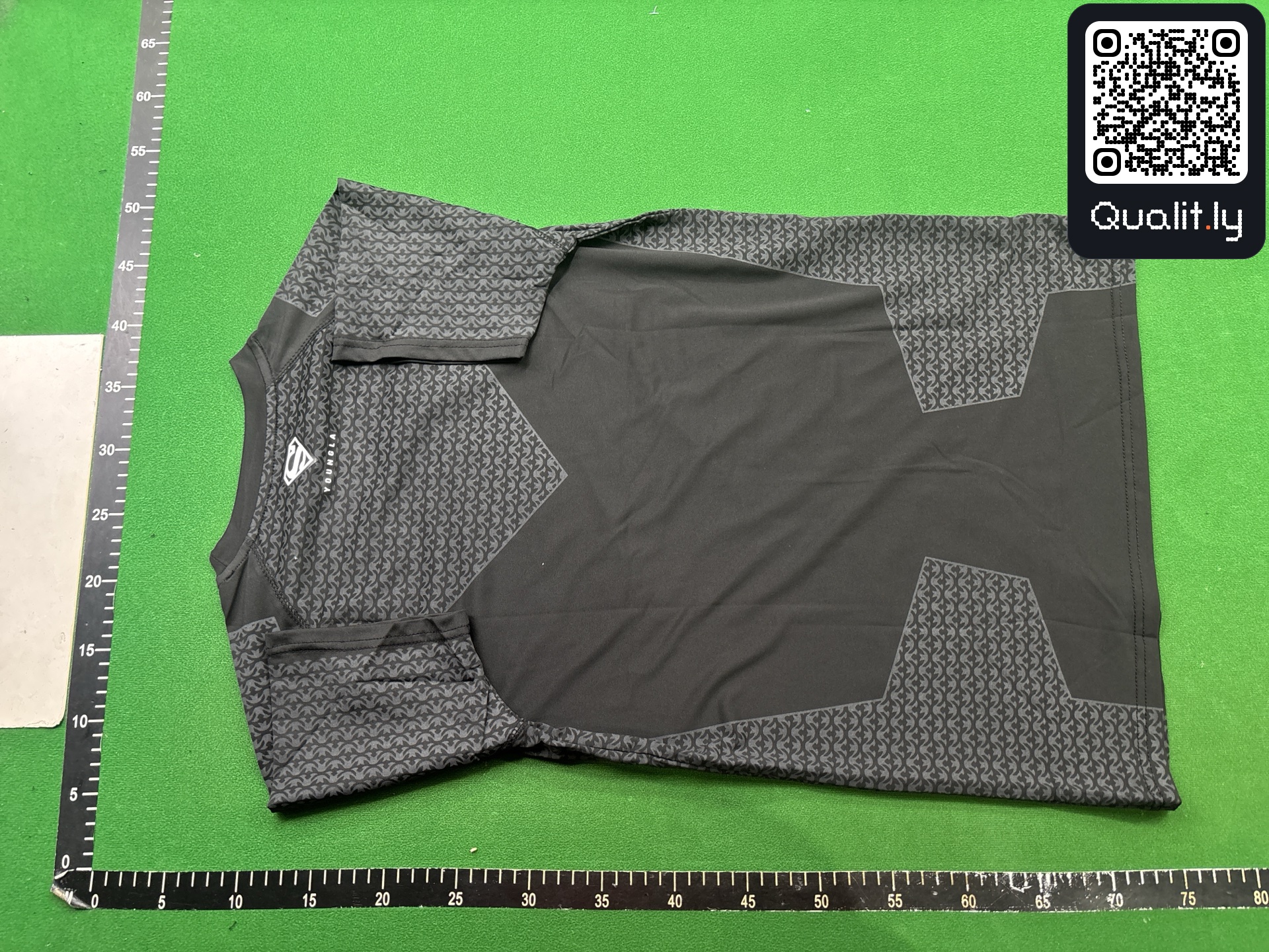 T-shirt QC photo 3 of 127